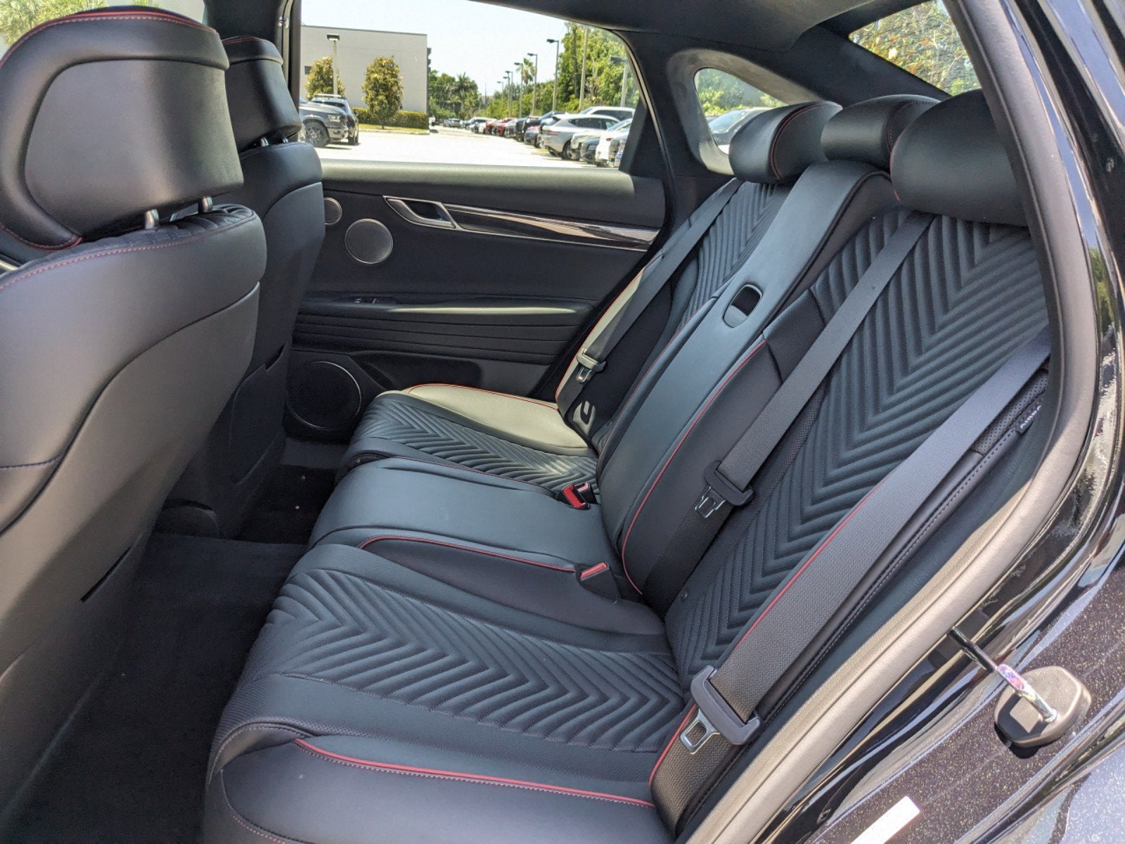 2024 Genesis G80 3.5T SPORT PRESTIGE