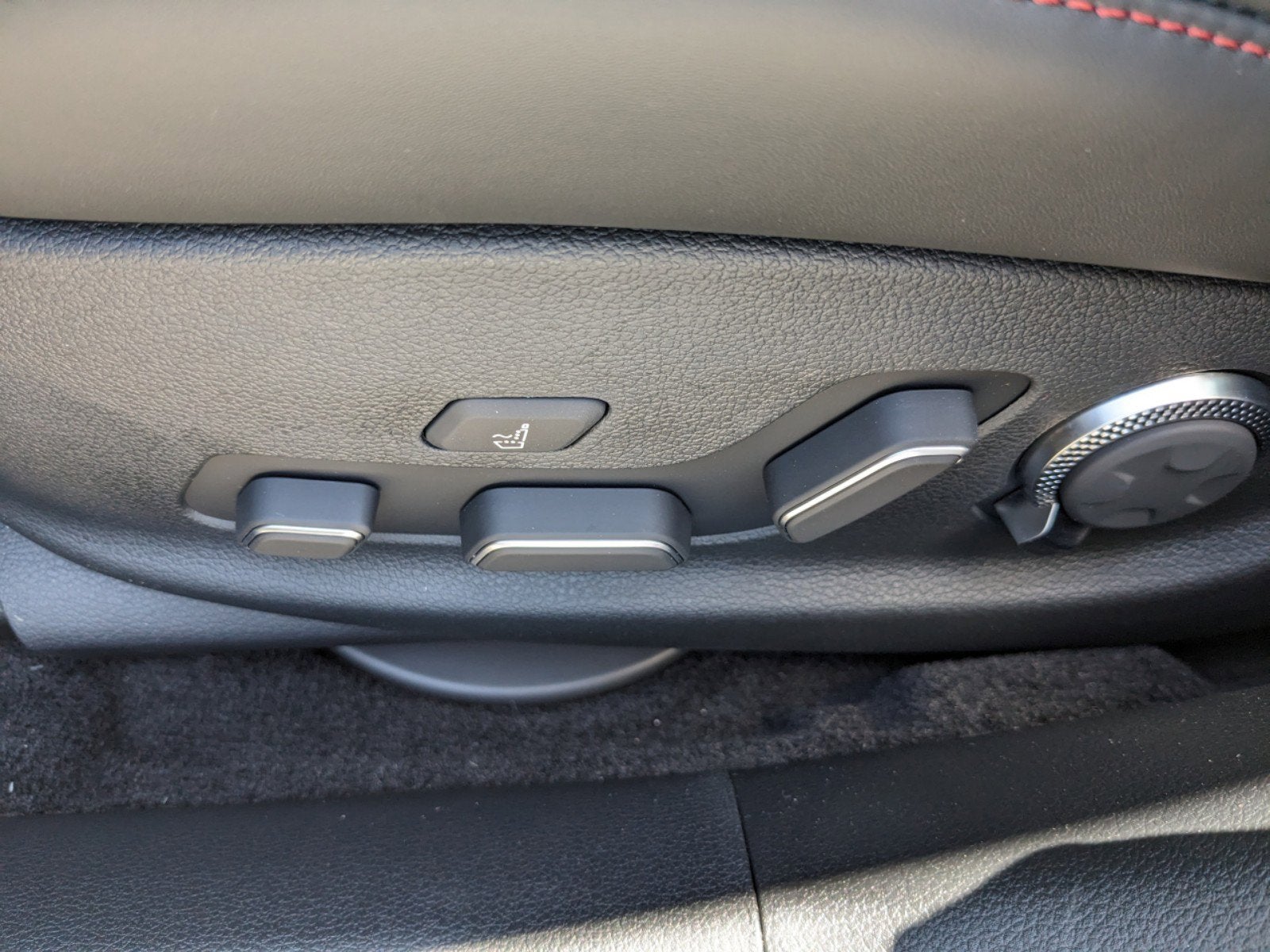 2024 Genesis G80 3.5T SPORT PRESTIGE