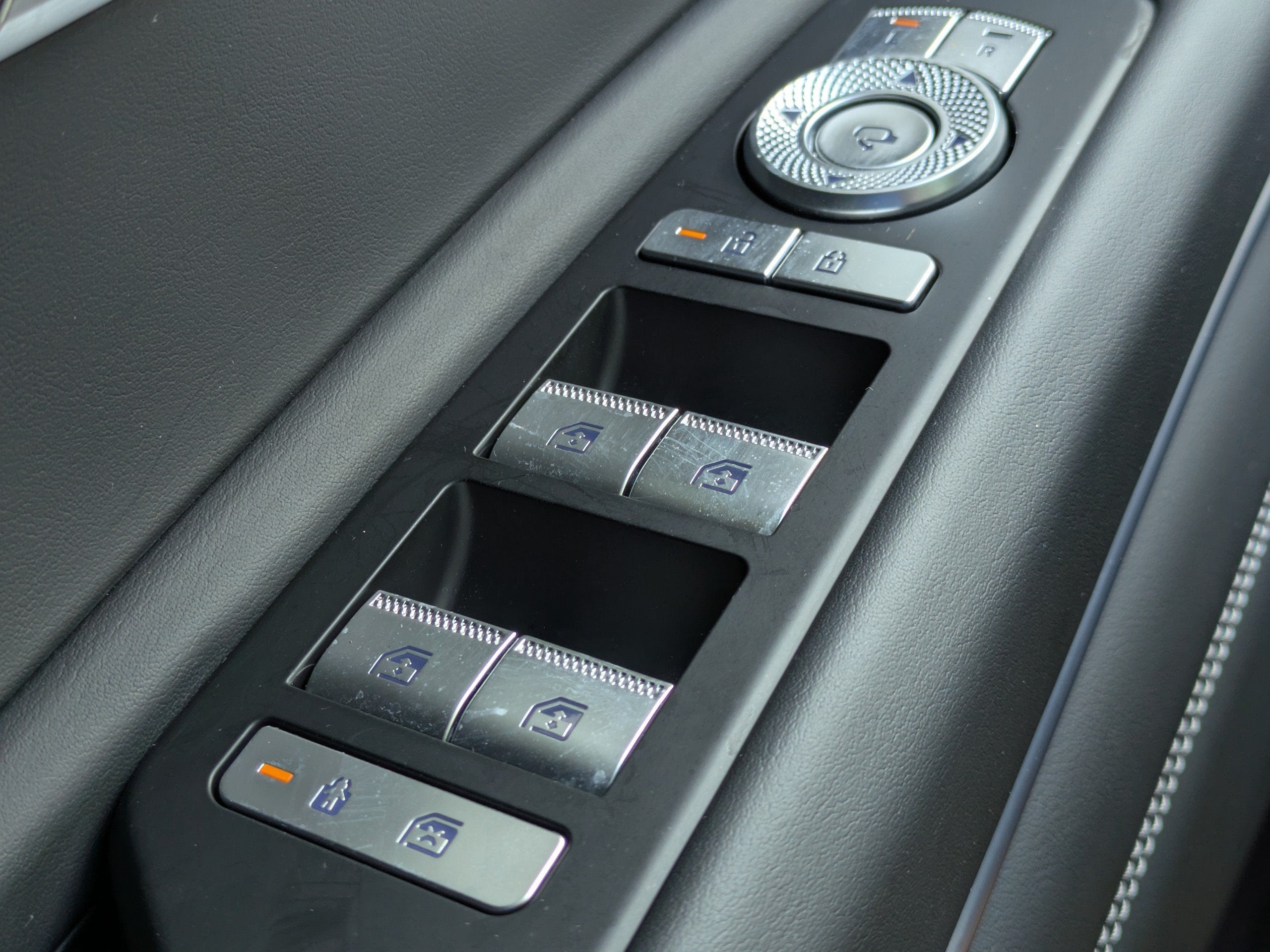 2025 Genesis GV80 2.5T ADVANCED
