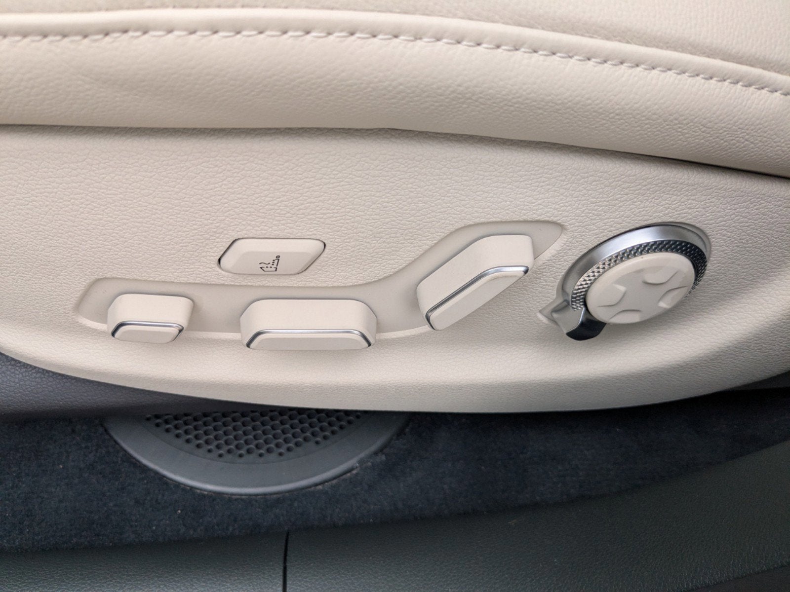 2025 Genesis GV80 2.5T PRESTIGE