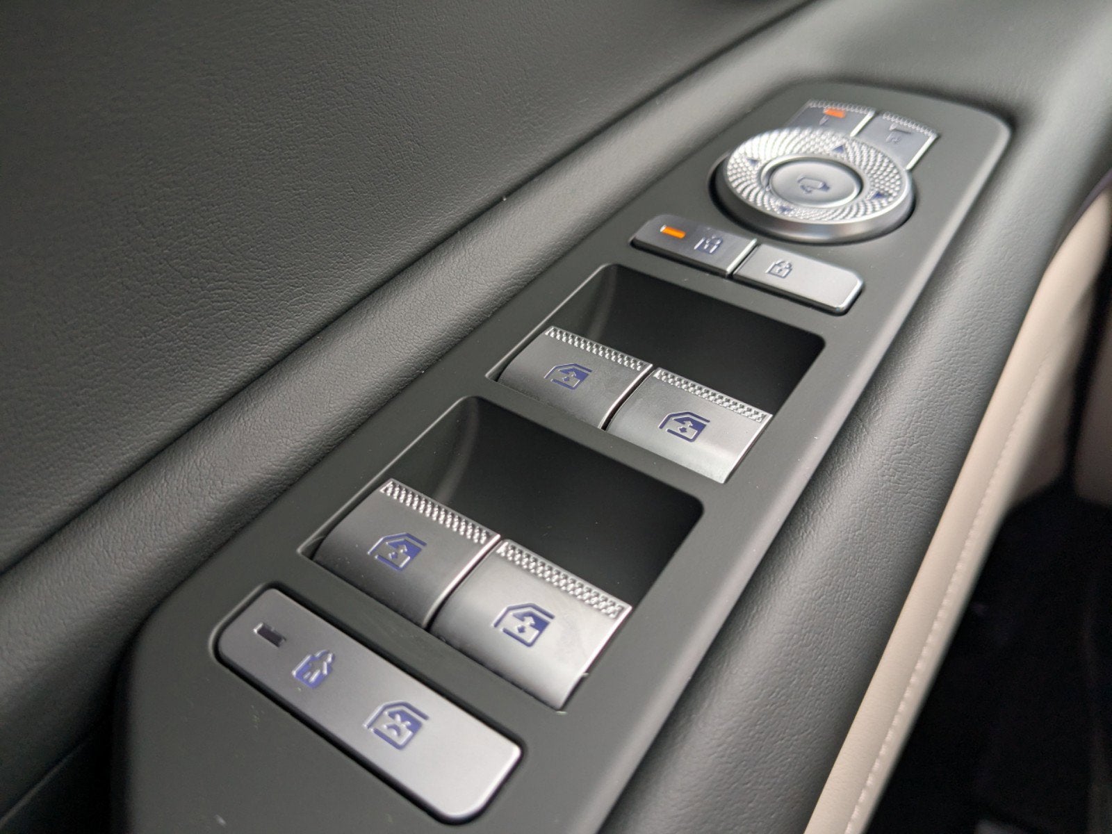 2025 Genesis GV80 2.5T PRESTIGE