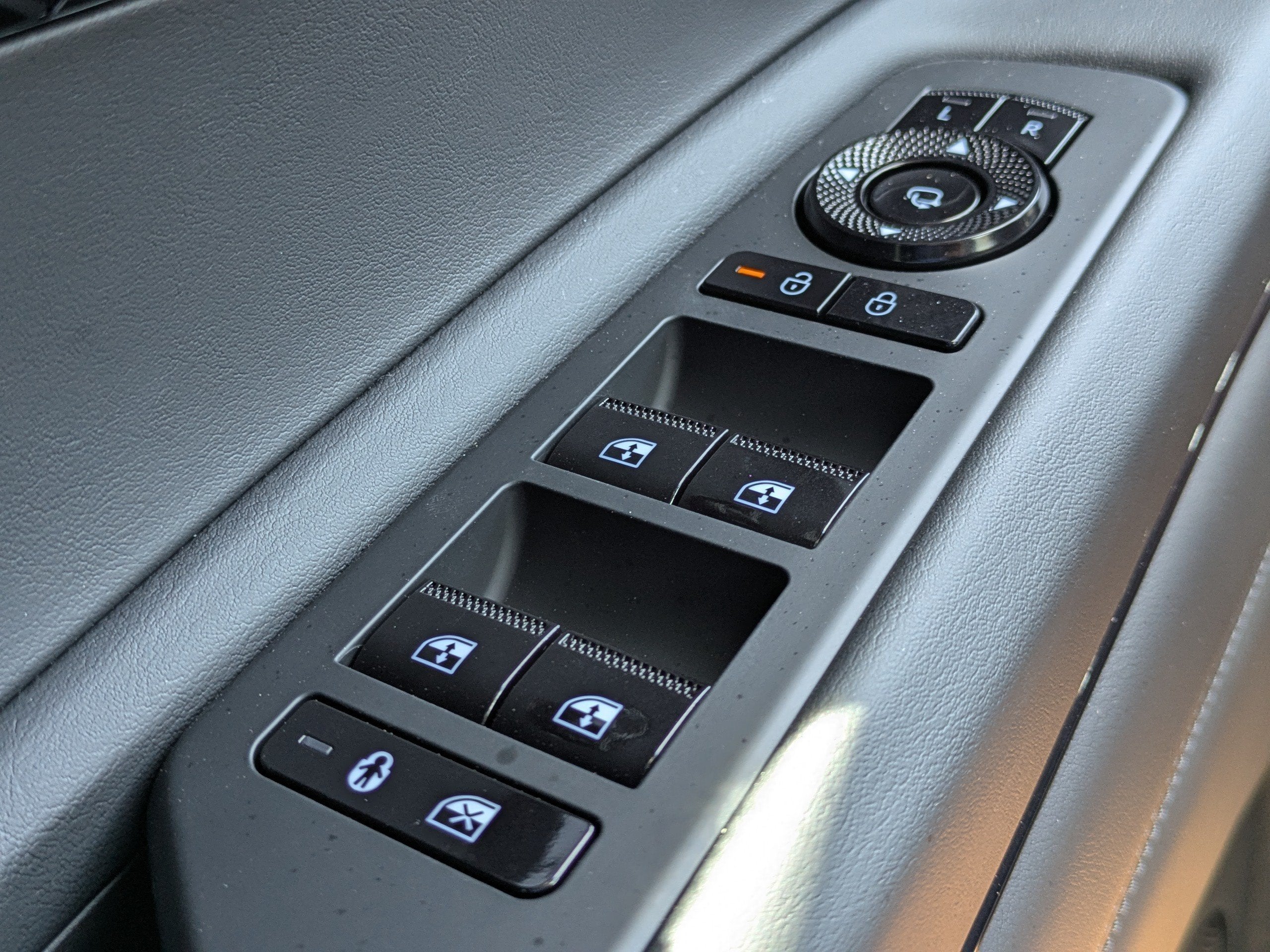 2026 Genesis GV80 3.5T PRESTIGE BLACK