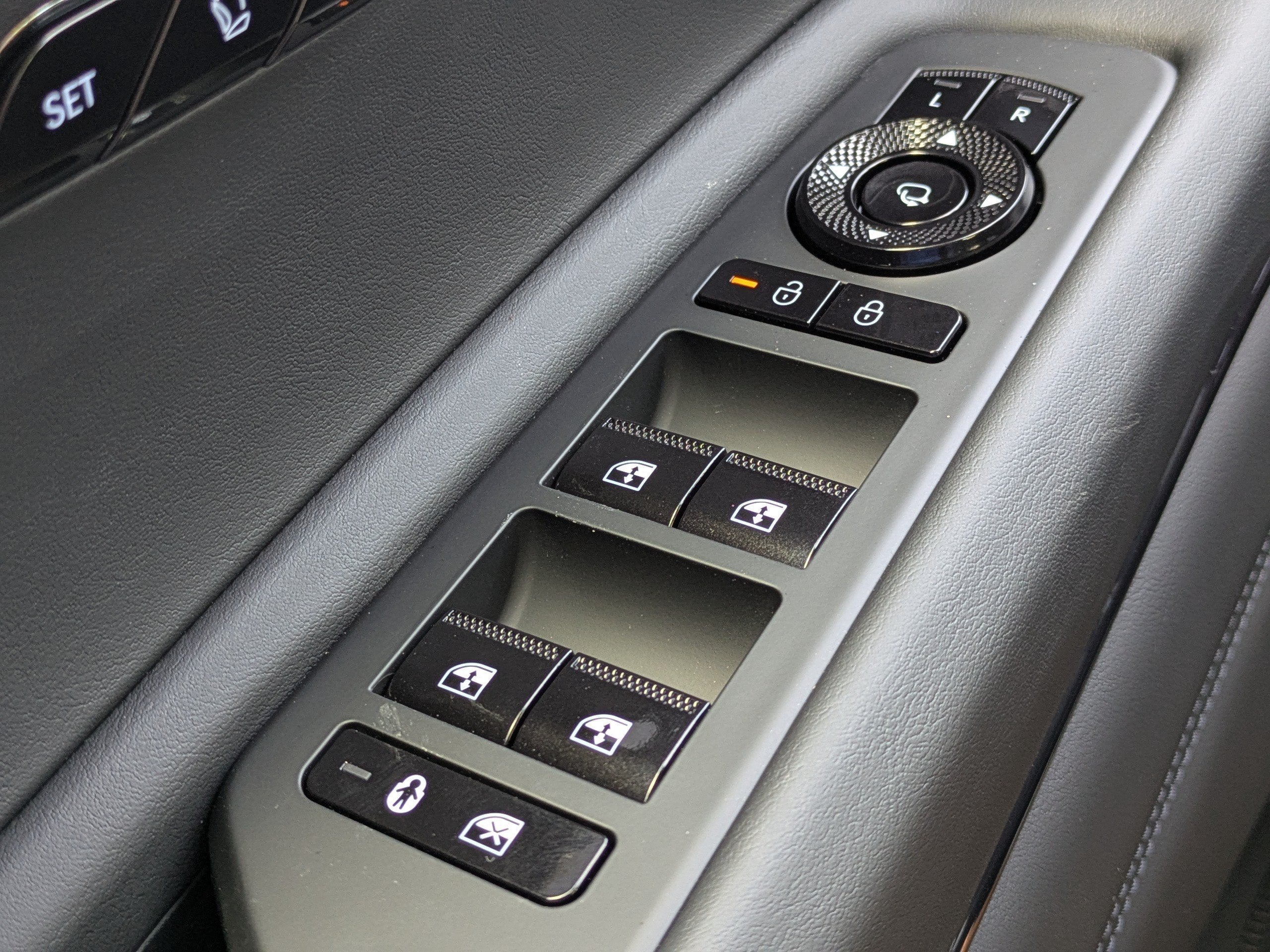 2026 Genesis GV80 3.5T PRESTIGE BLACK