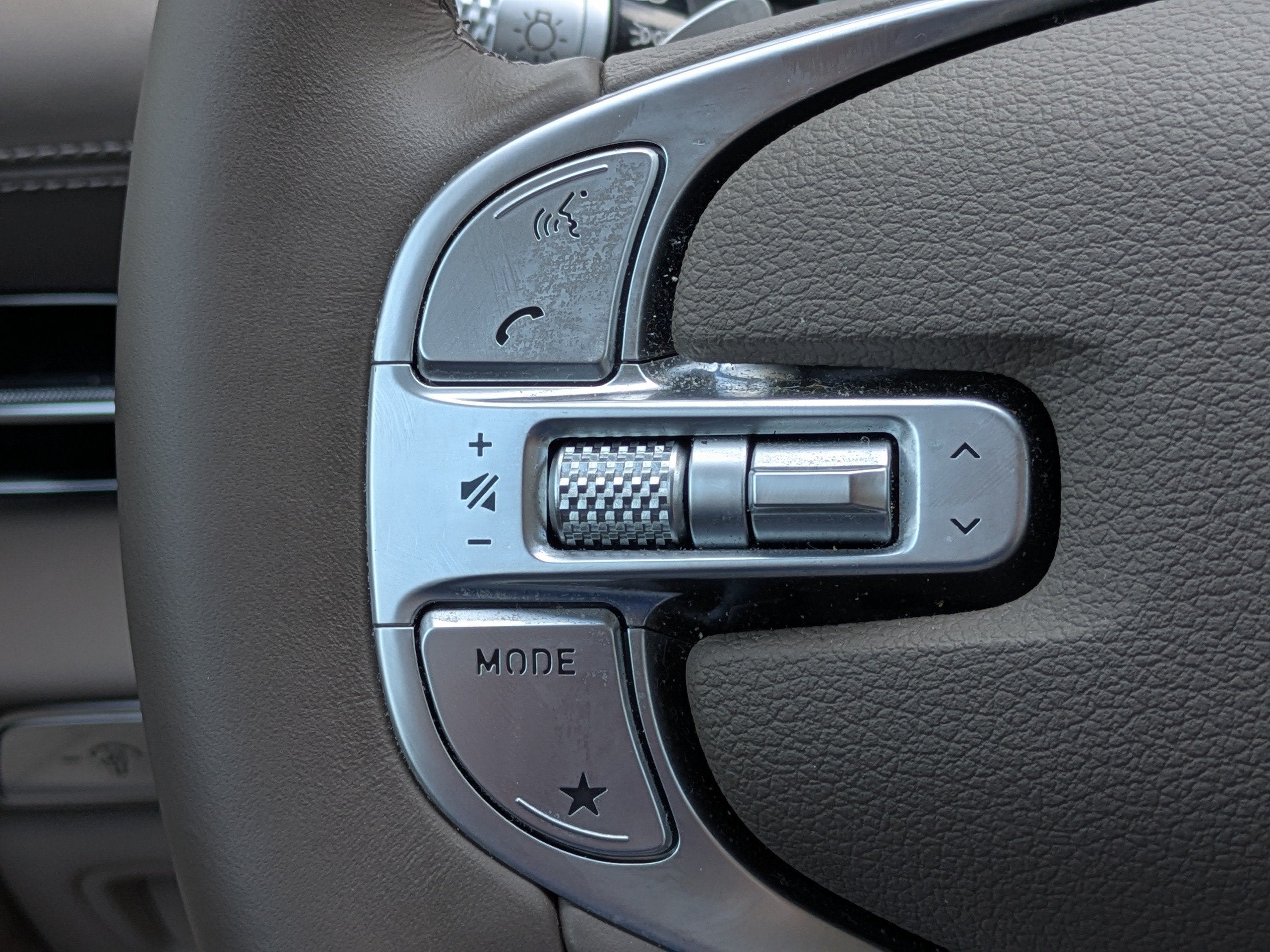 2023 Genesis GV80 ADVANCED +