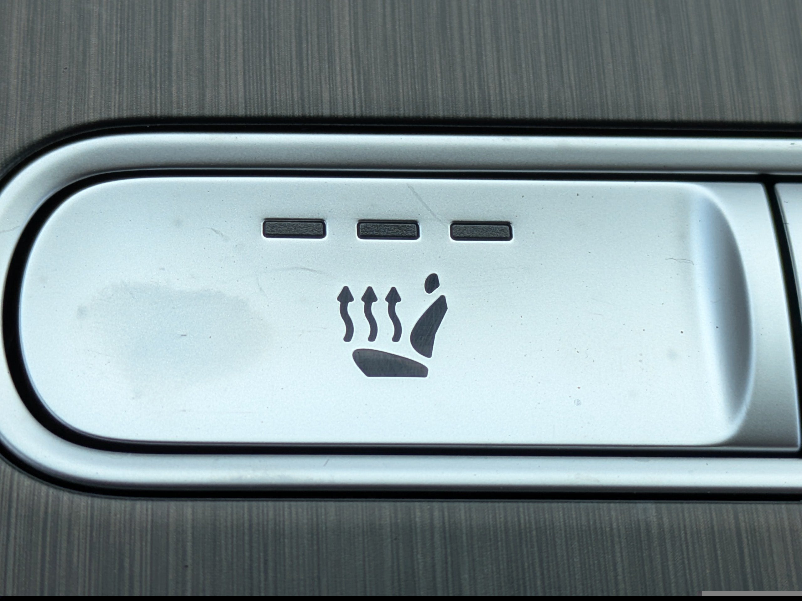 2026 Genesis GV60 STANDARD