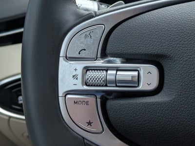 2023 Genesis GV70 2.5T