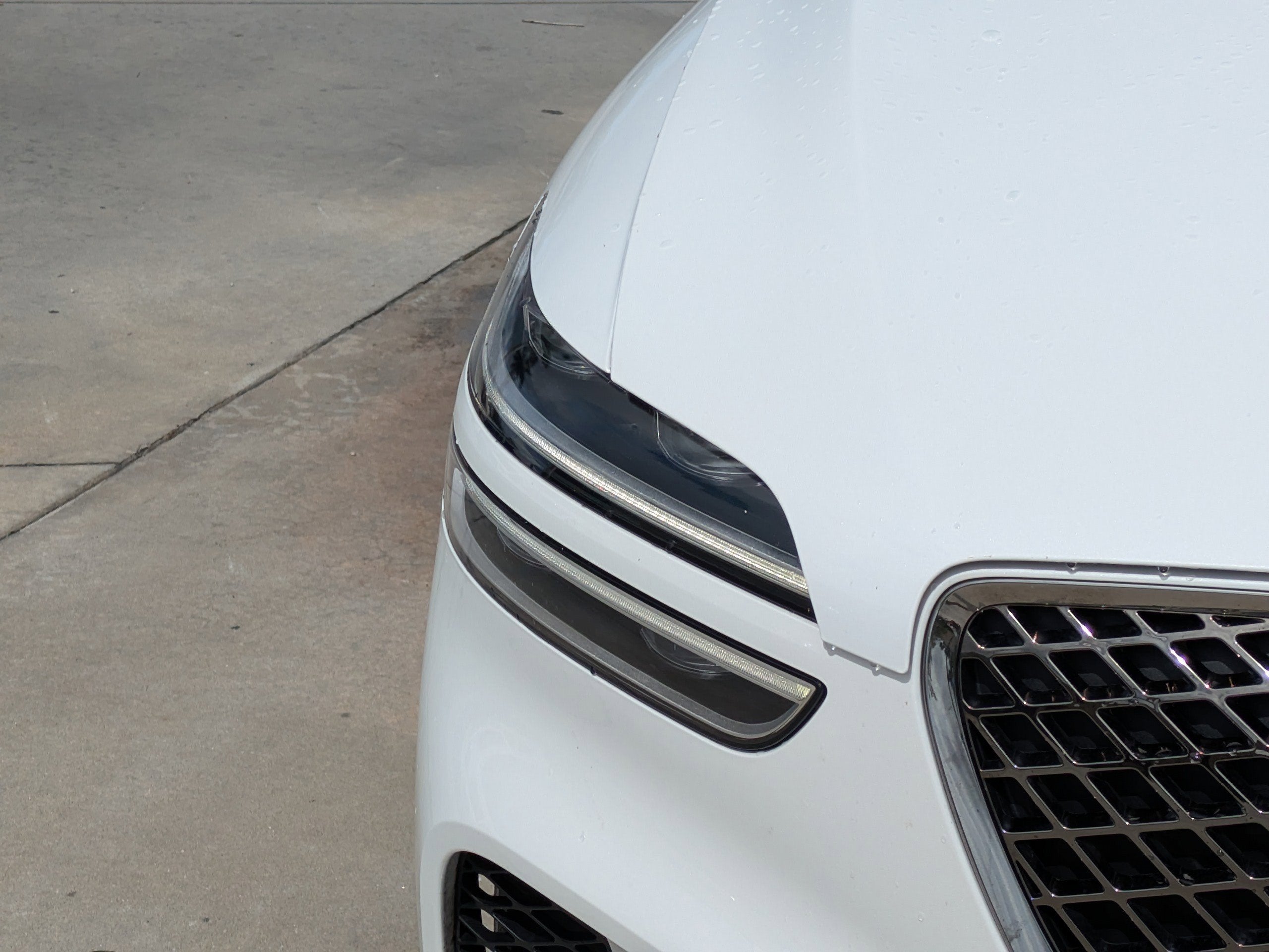 2023 Genesis GV70 2.5T