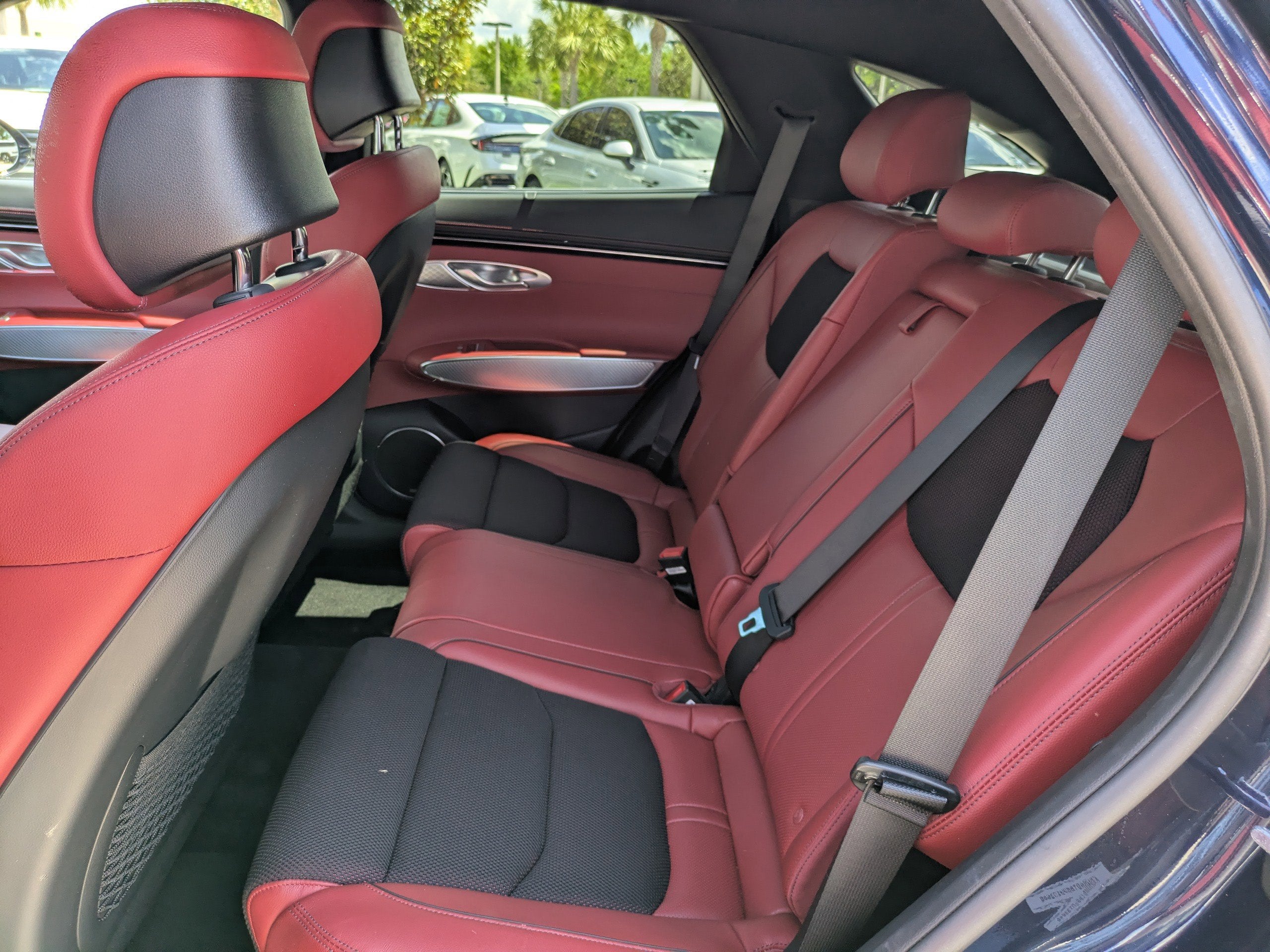 2023 Genesis GV70 2.5T