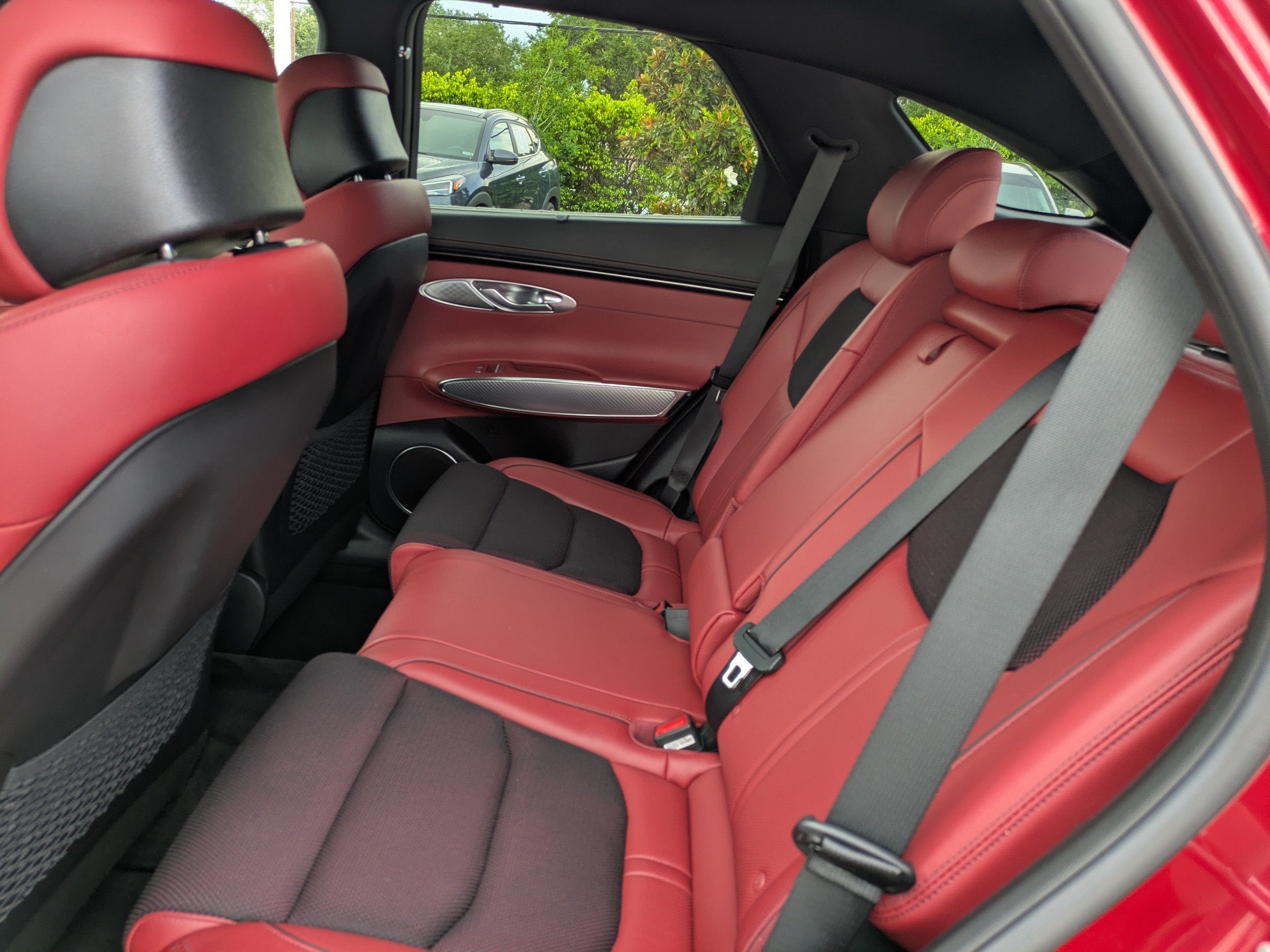 2023 Genesis GV70 2.5T