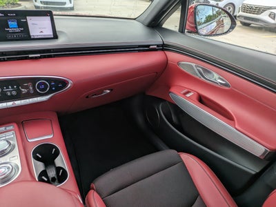 2023 Genesis GV70 2.5T