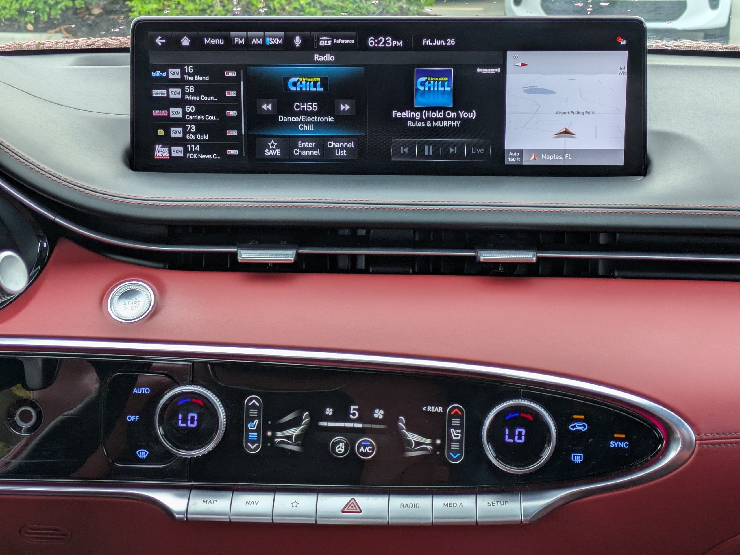 2023 Genesis GV70 2.5T