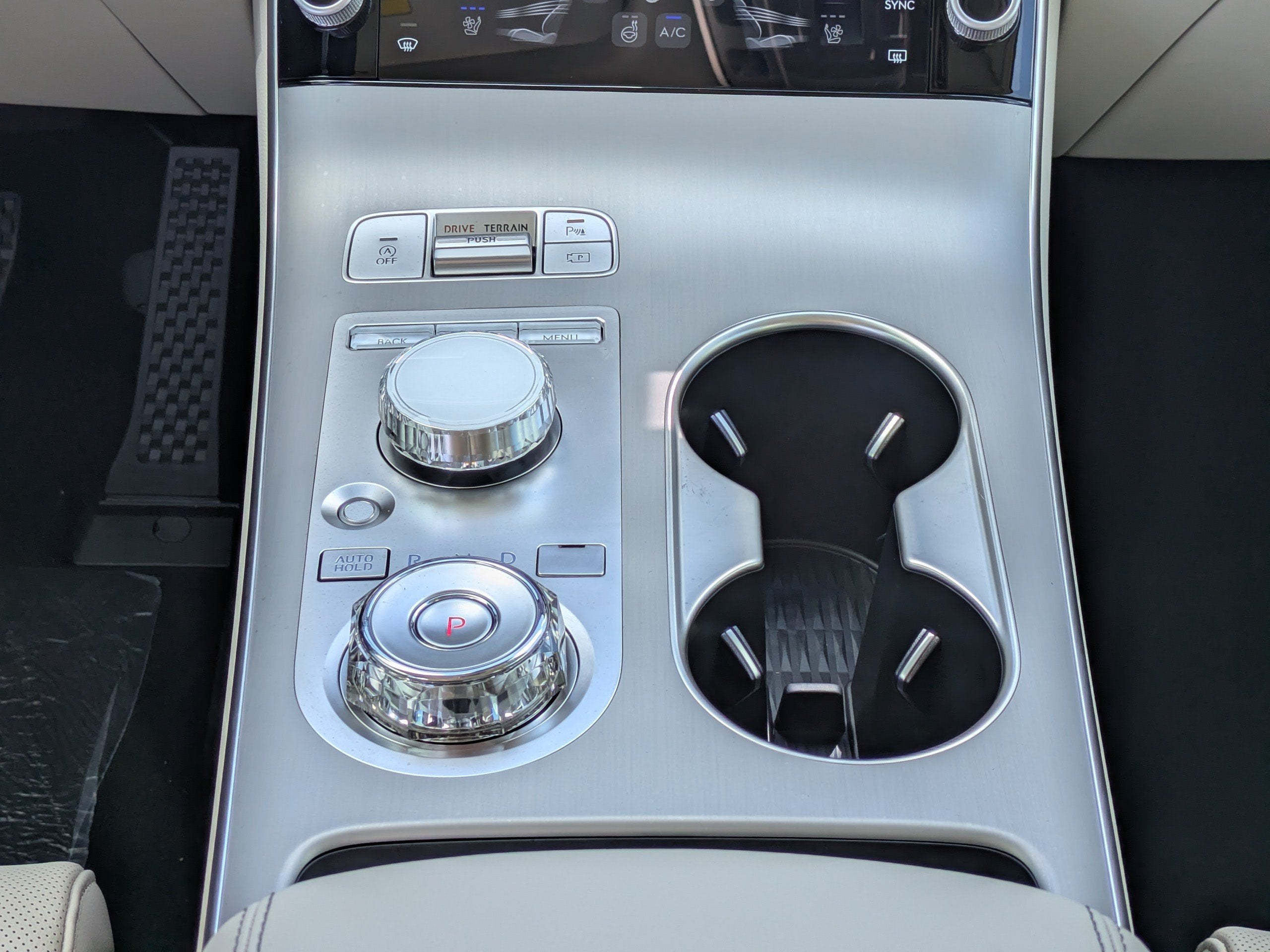 2027 Genesis GV70 2.5T ADVANCED