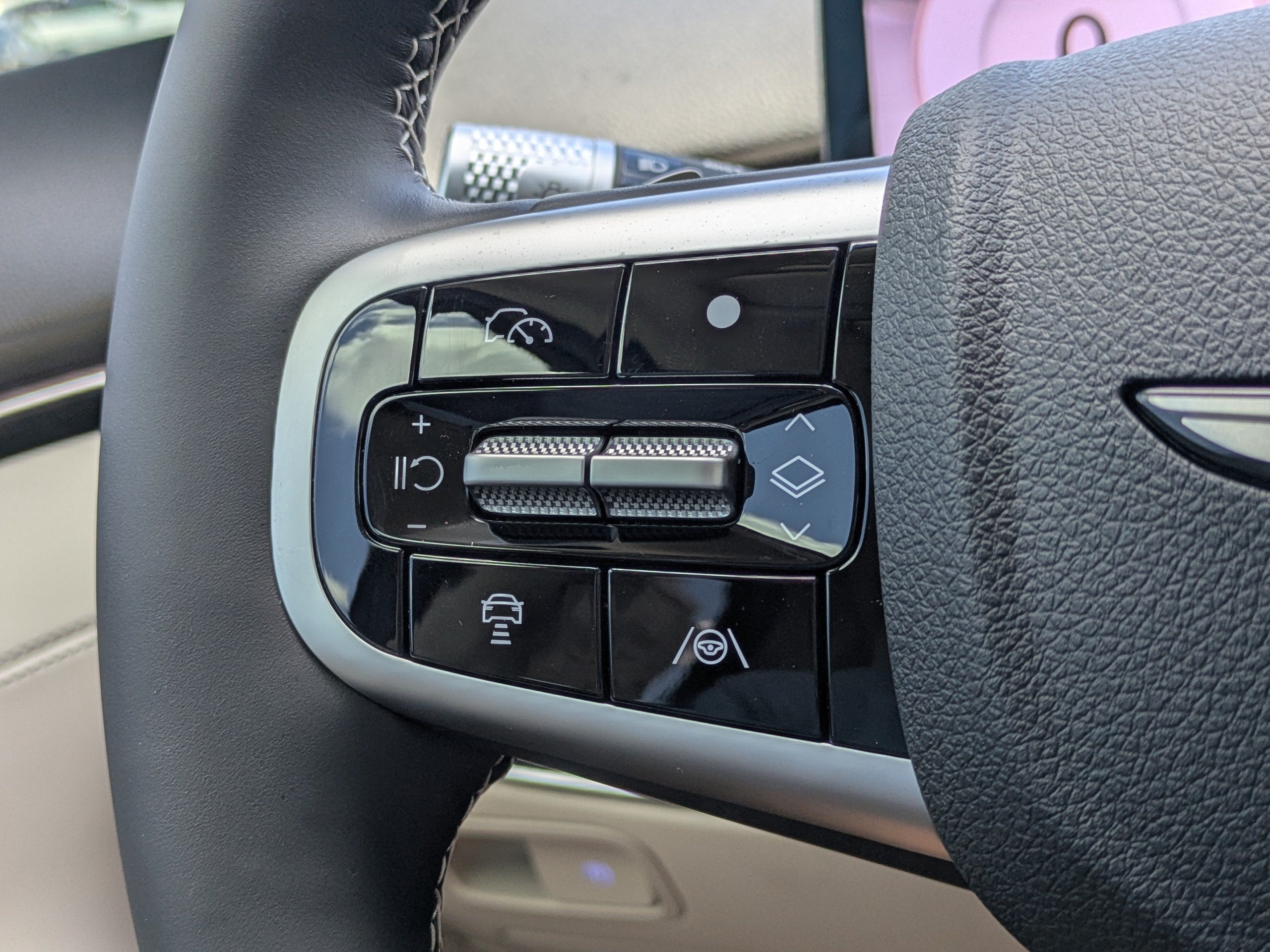 2027 Genesis GV70 2.5T ADVANCED