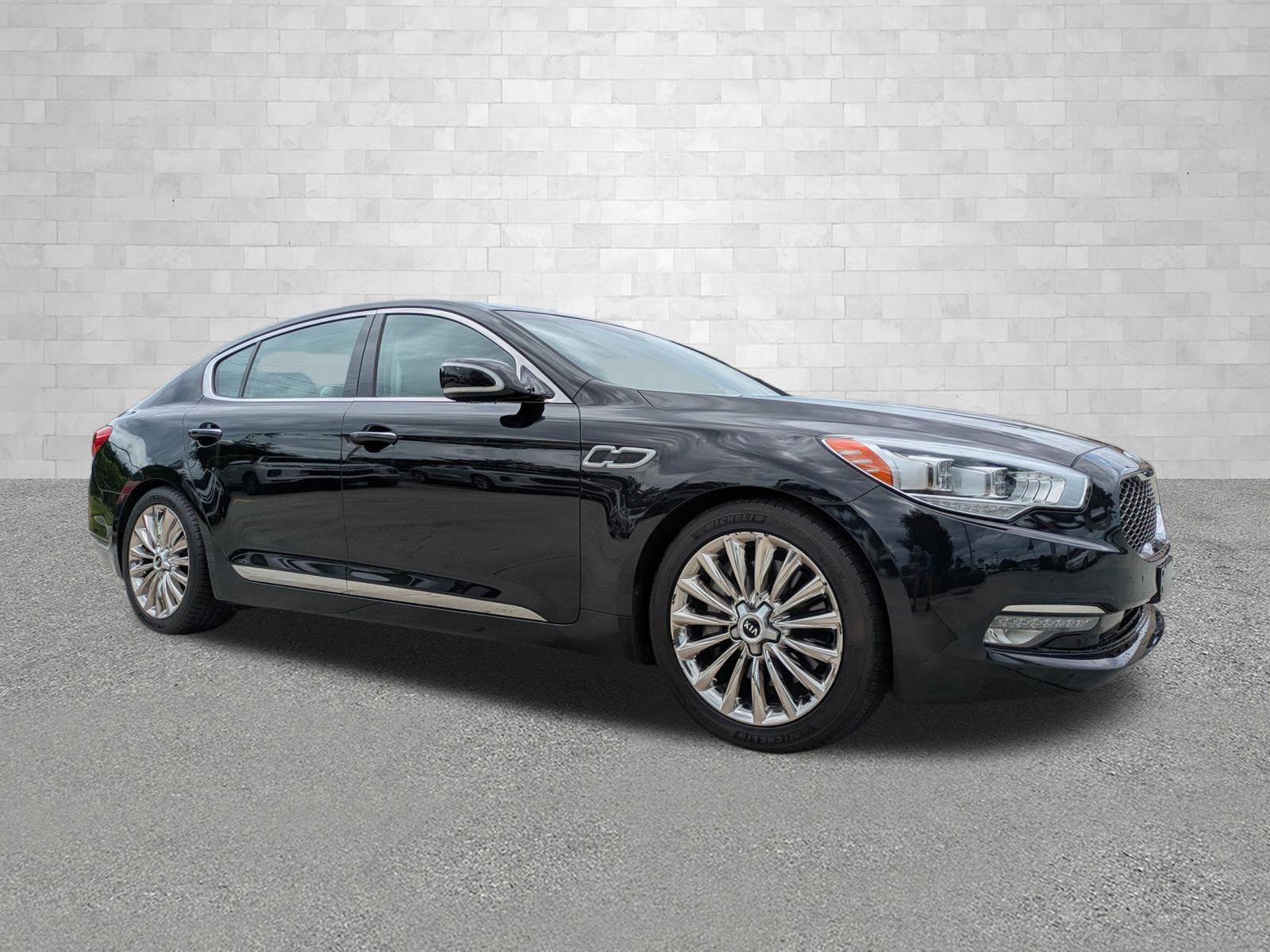 2015 Kia K900 LUXURY