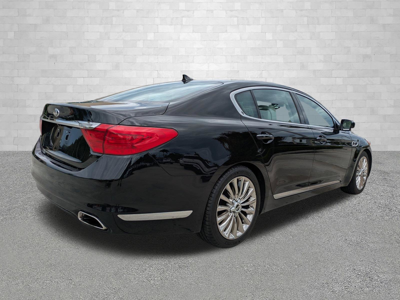 2015 Kia K900 LUXURY