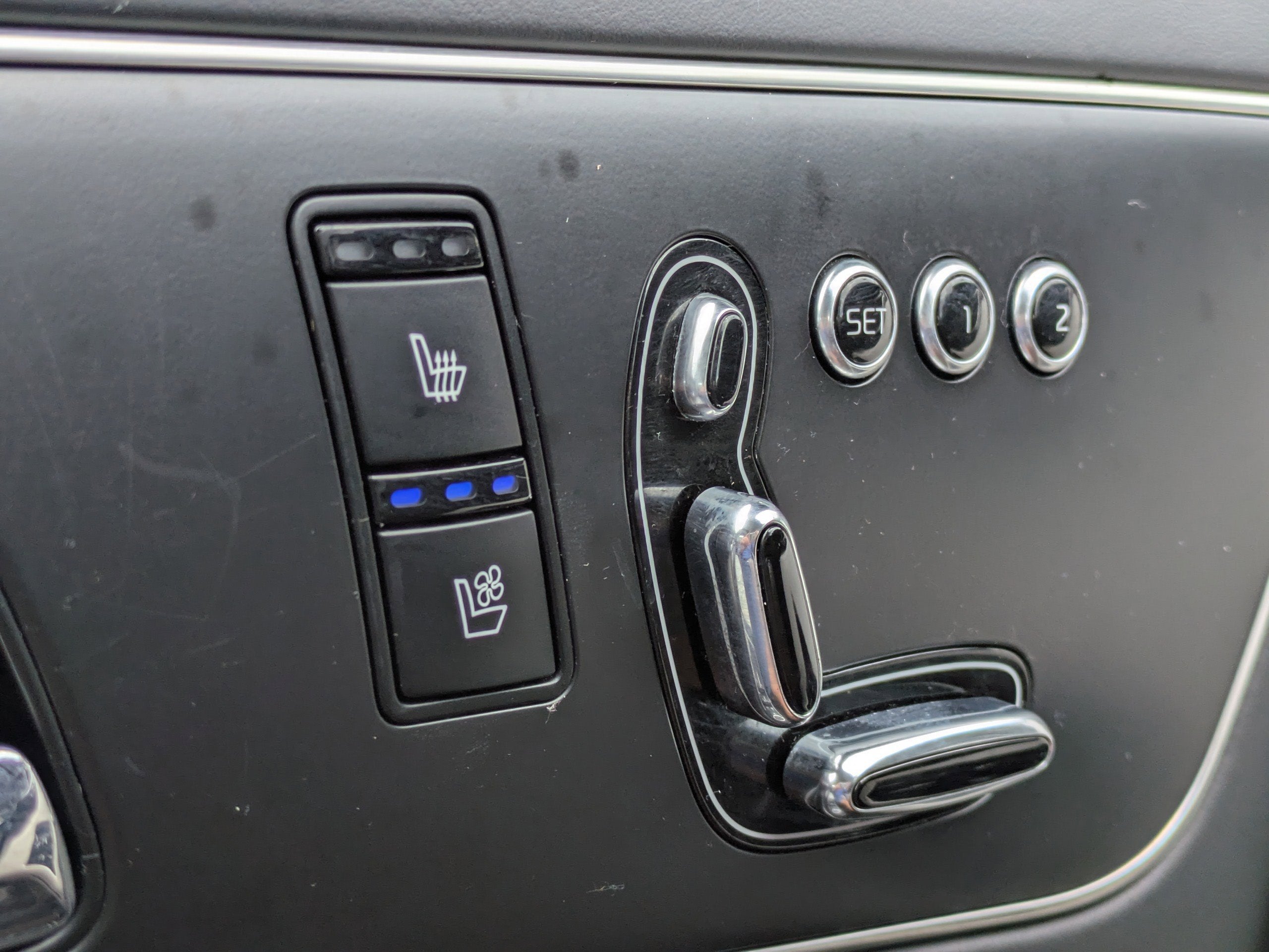 2015 Kia K900 LUXURY