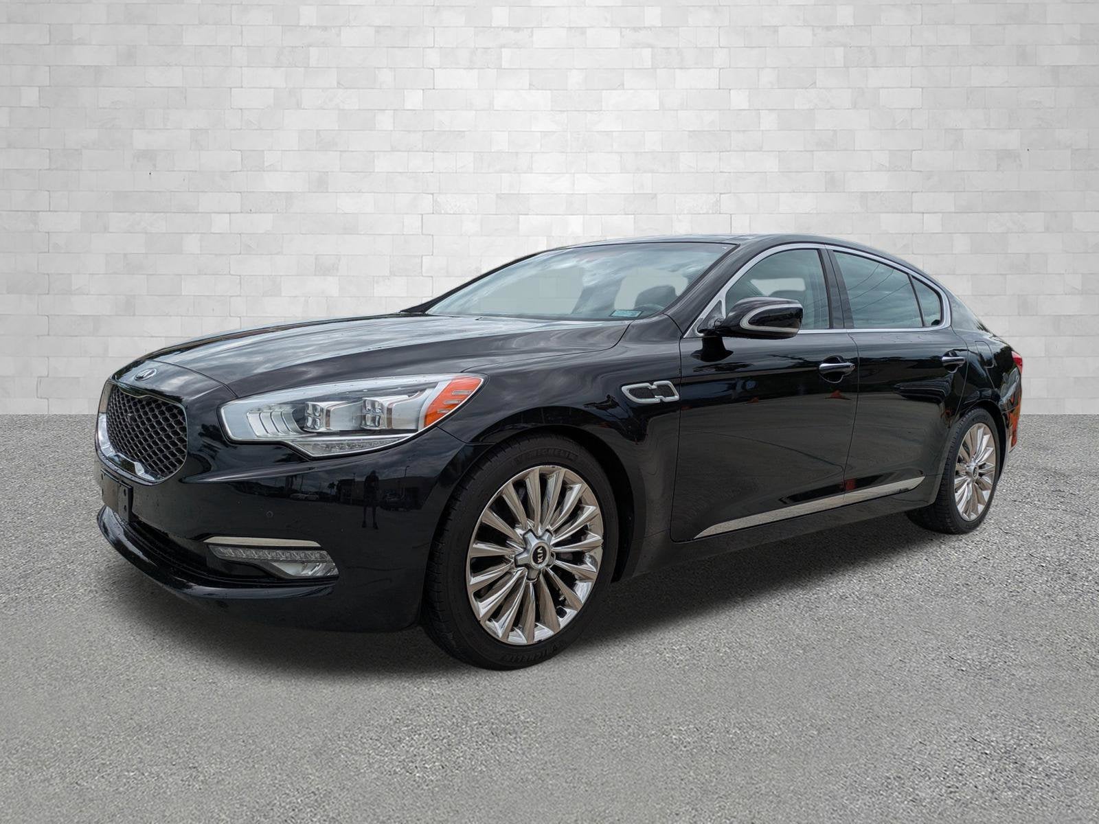 2015 Kia K900 LUXURY