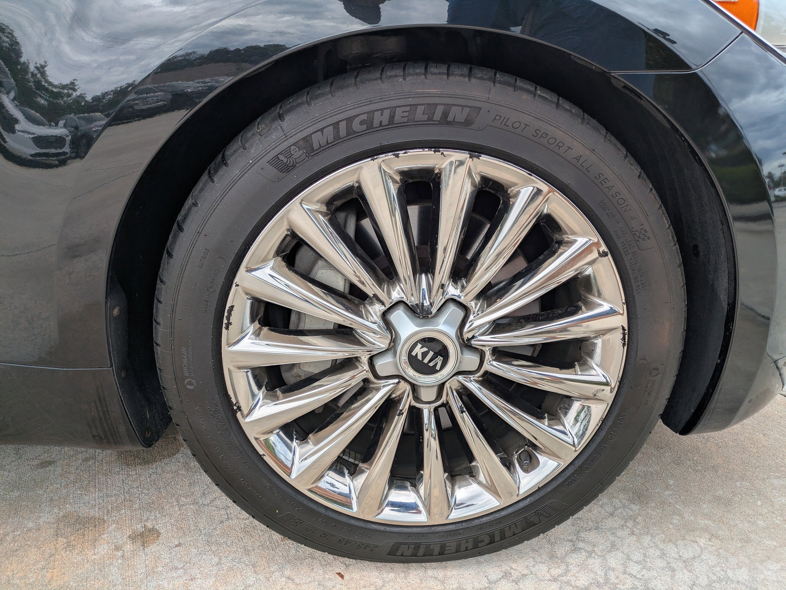 2015 Kia K900 LUXURY