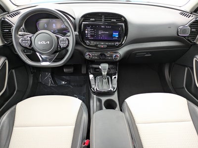 2023 Kia Soul GT-LINE