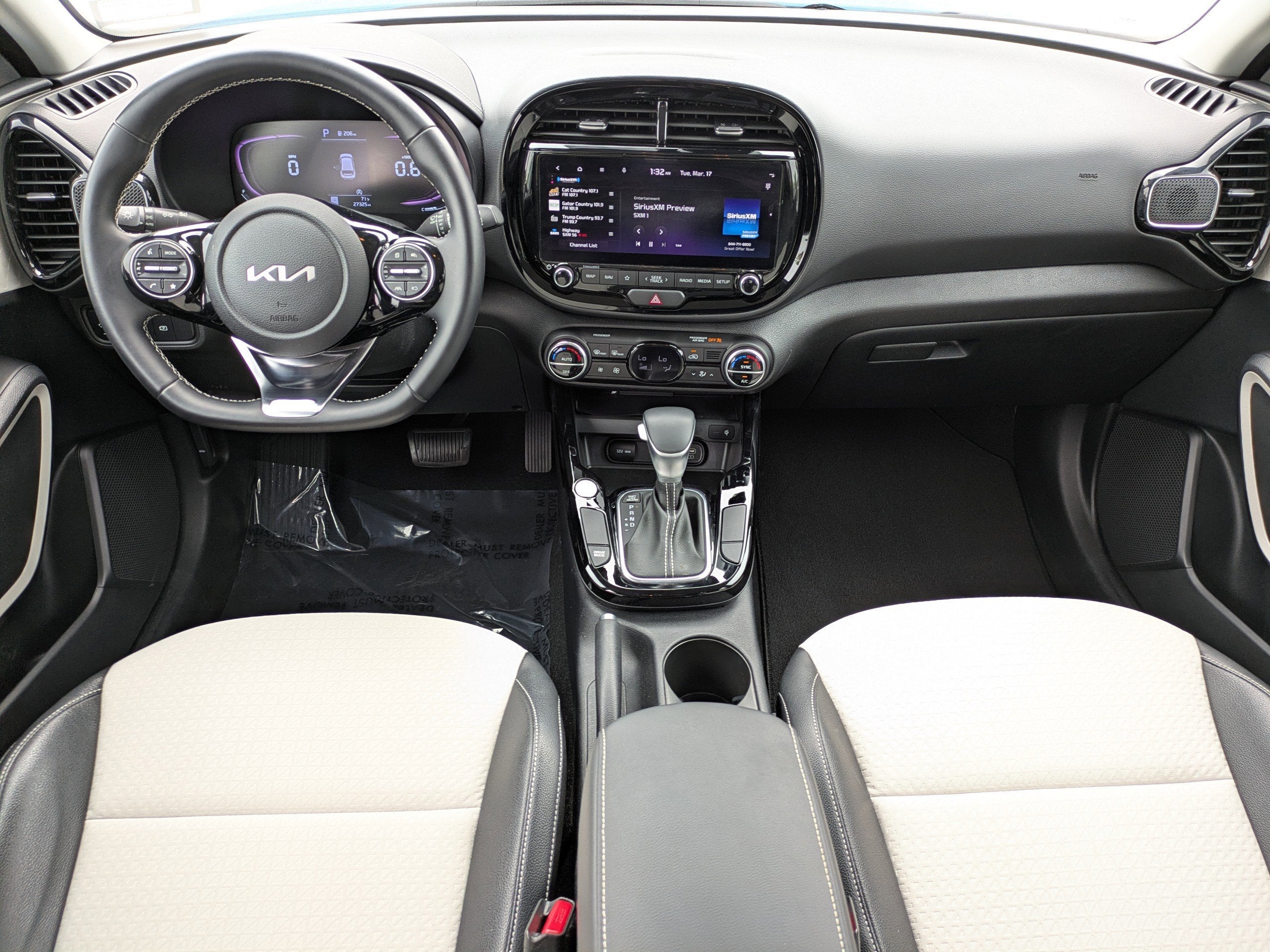 2023 Kia Soul GT-LINE