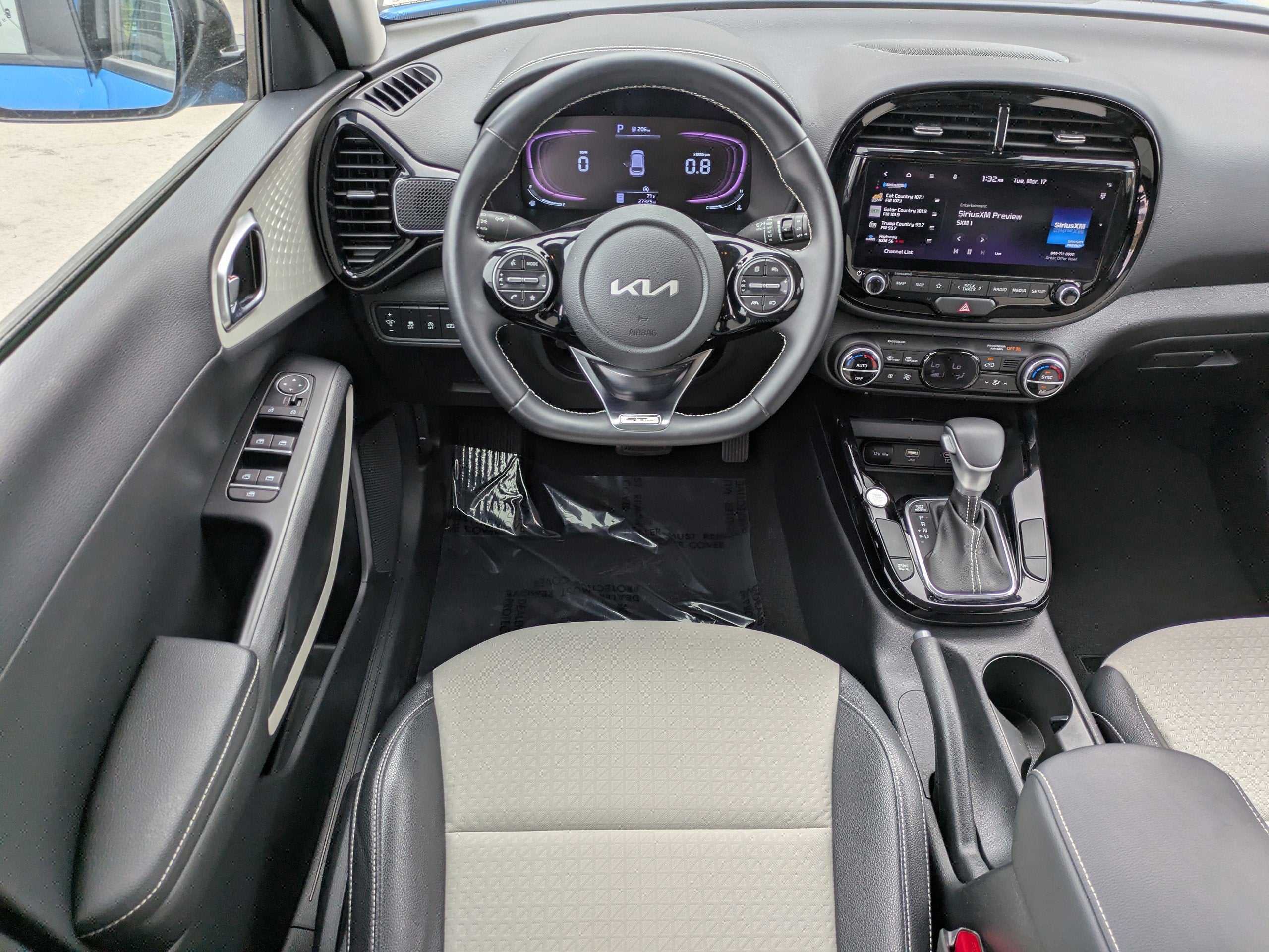 2023 Kia Soul GT-LINE