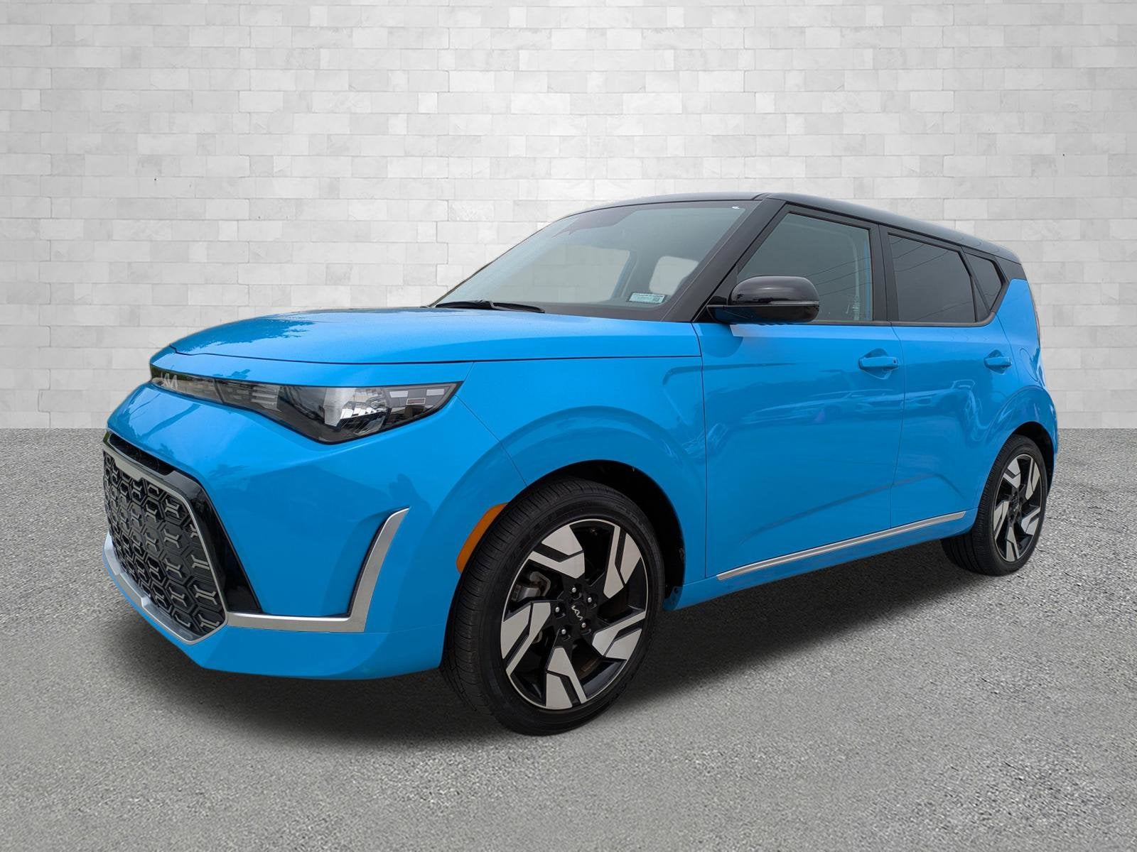 2023 Kia Soul GT-LINE