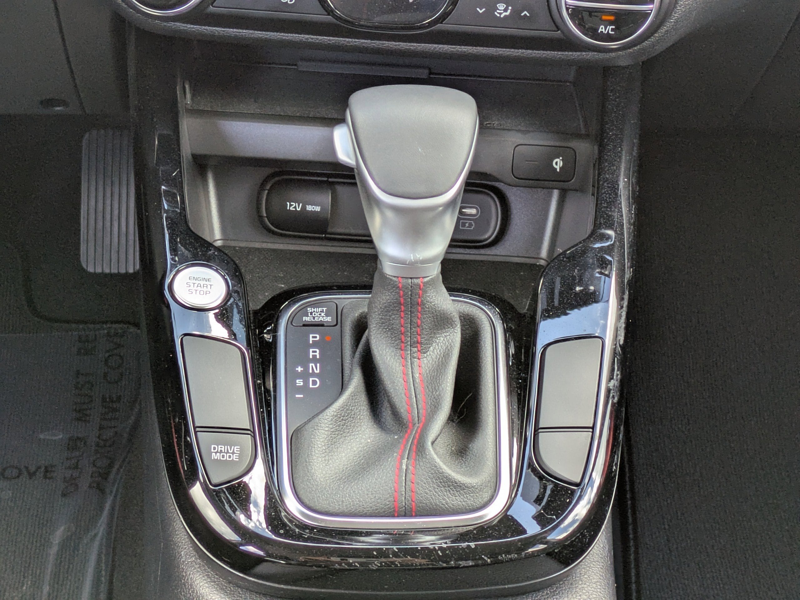 2025 Kia Soul GT-LINE