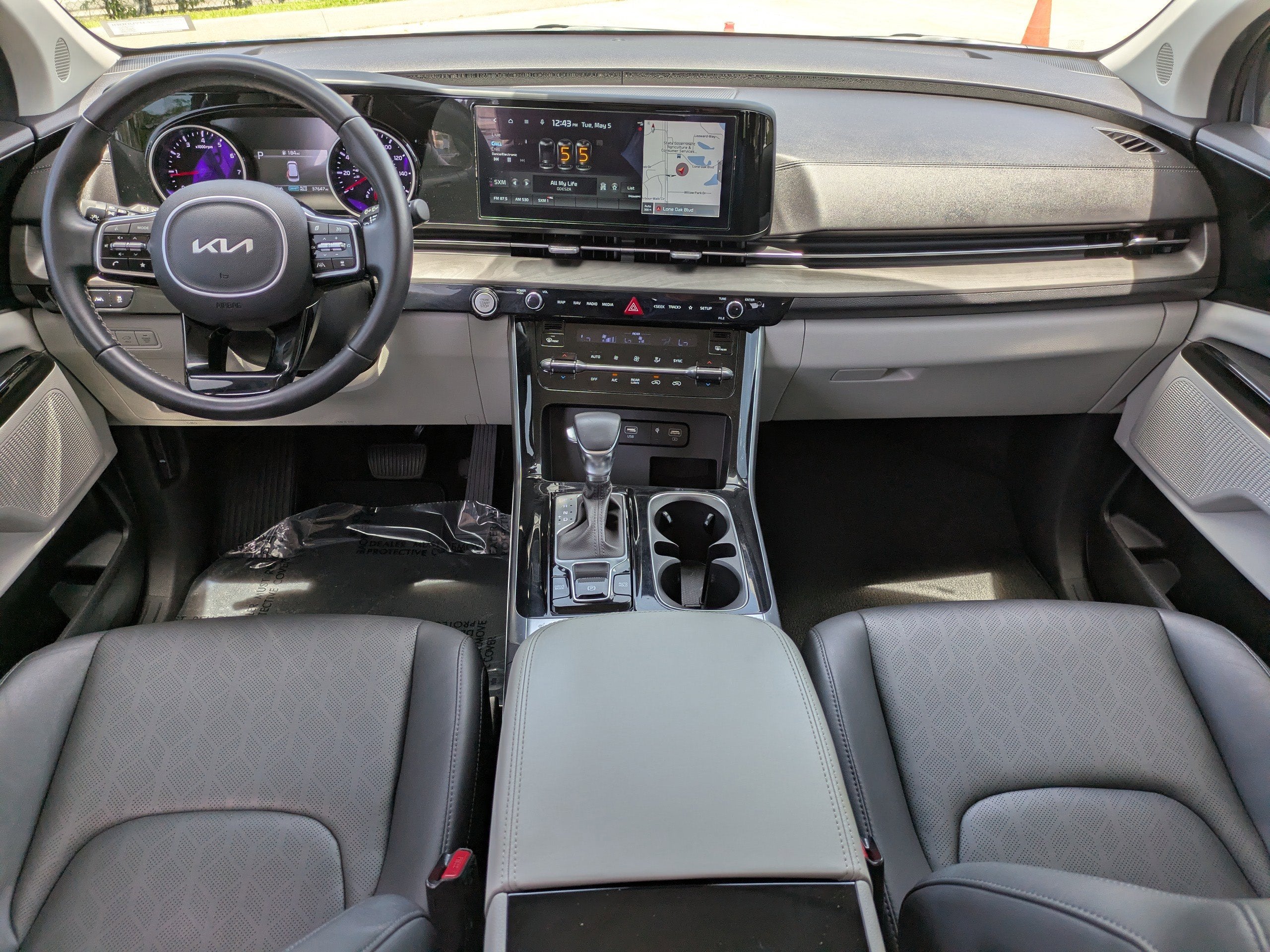 2022 Kia Carnival SX