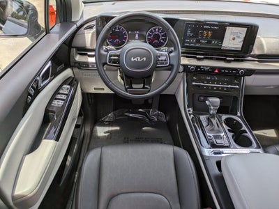 2022 Kia Carnival SX