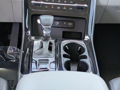 2022 Kia Carnival SX