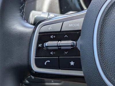 2022 Kia Carnival SX