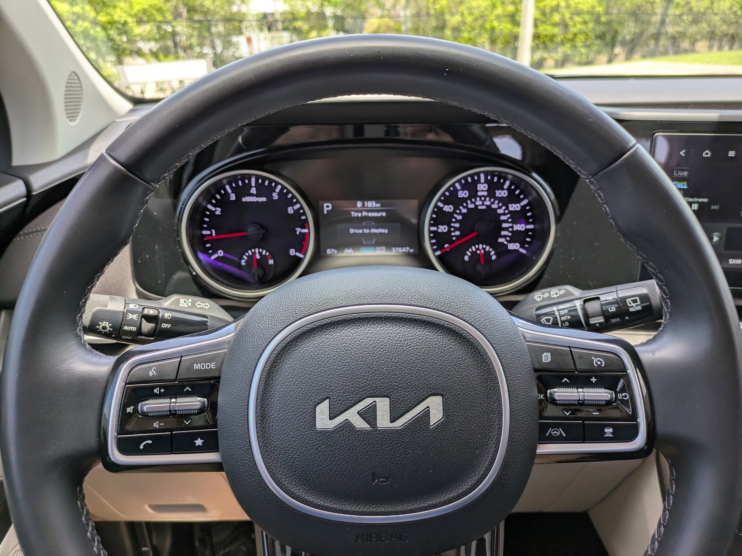 2022 Kia Carnival SX
