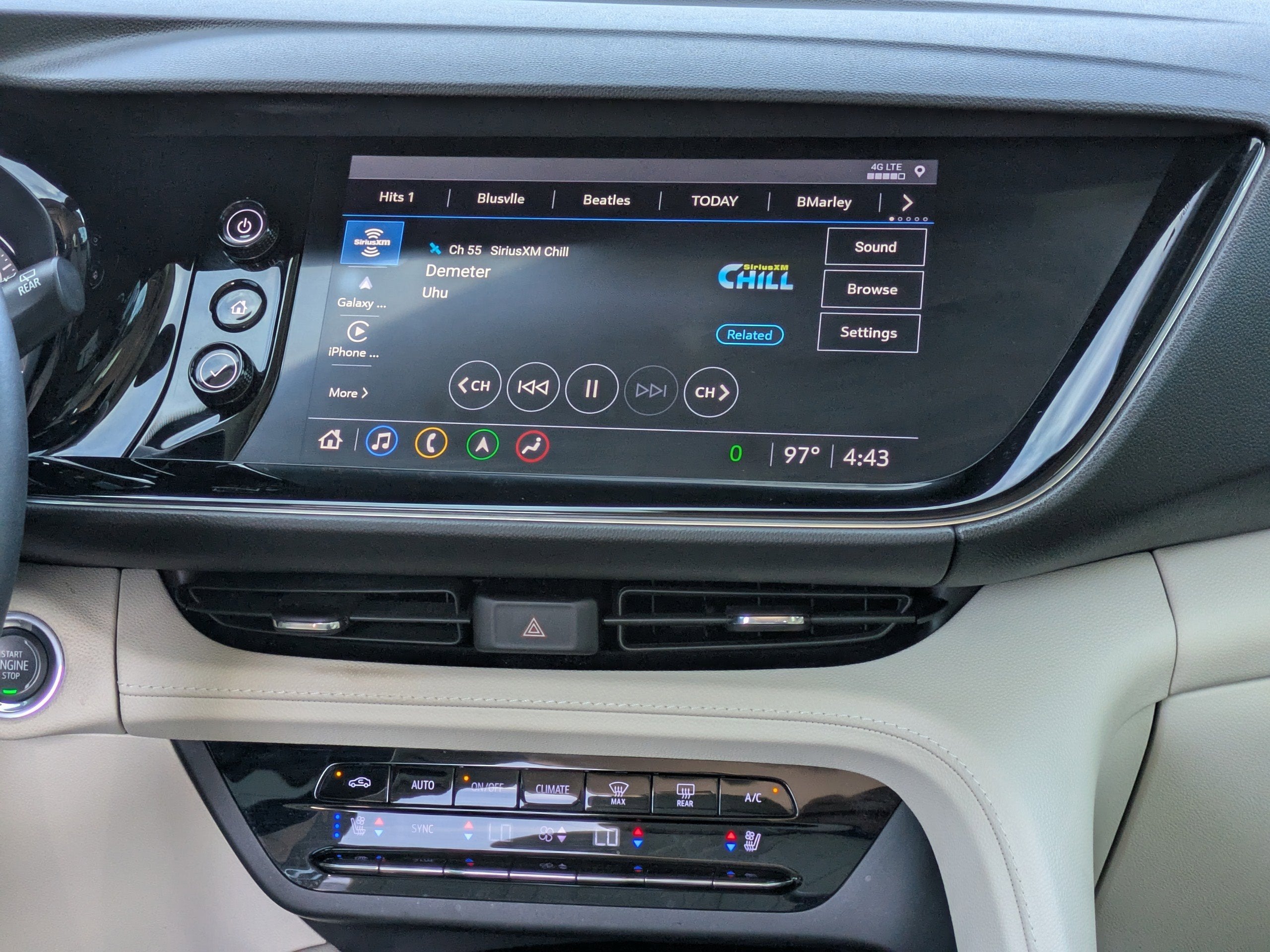 2021 Buick Envision AVENIR