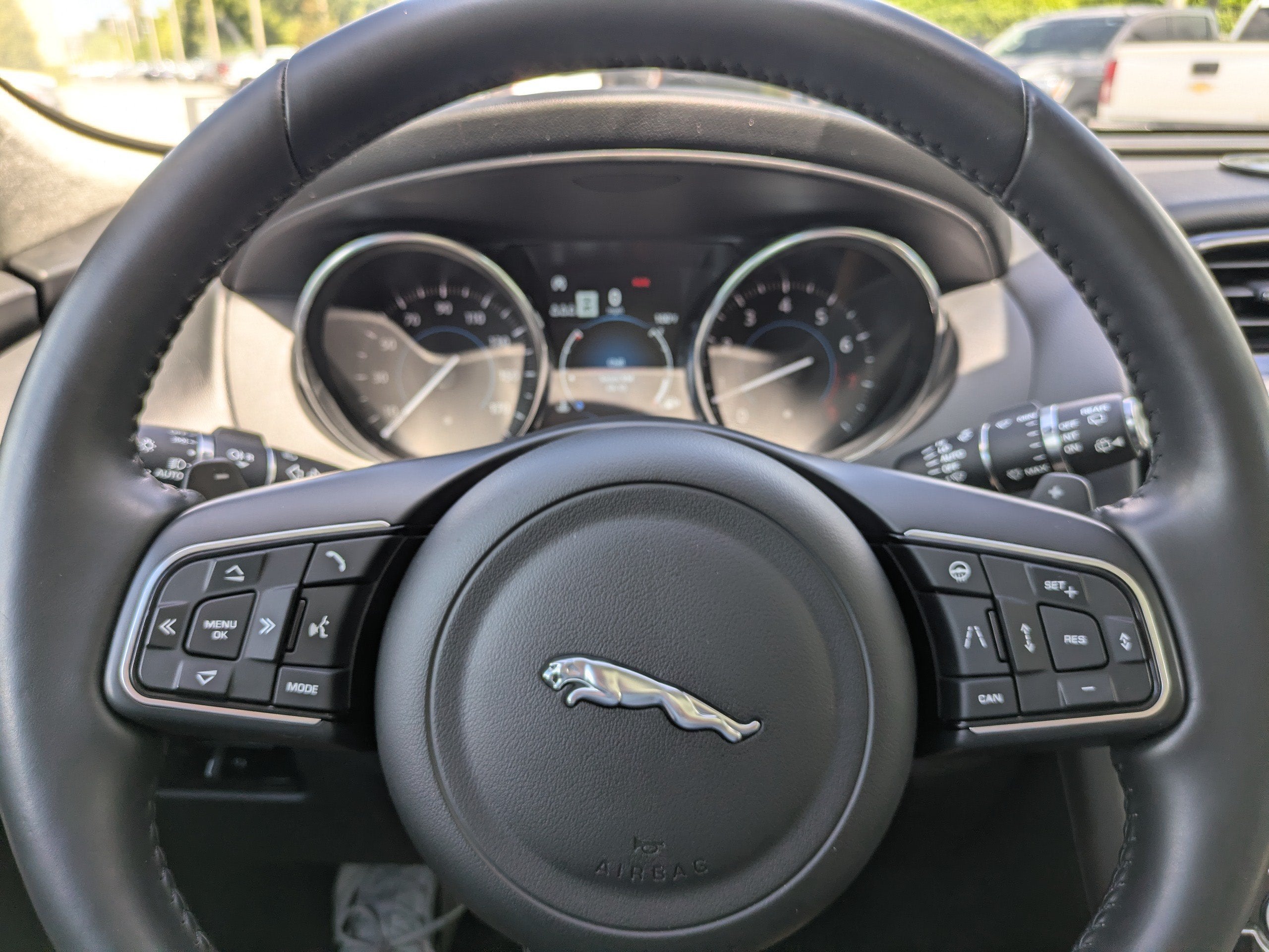 2020 Jaguar F-PACE 25T PREMIUM