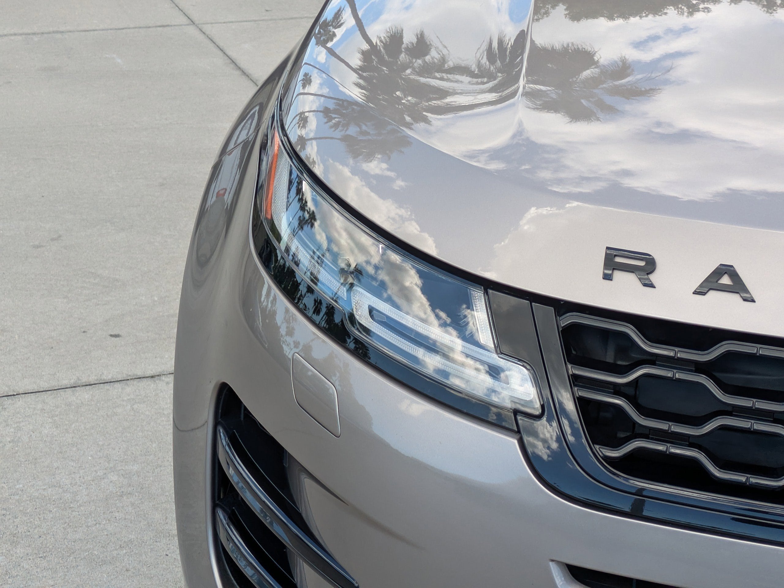 2022 Land Rover Range Rover Evoque R-DYNAMIC SE