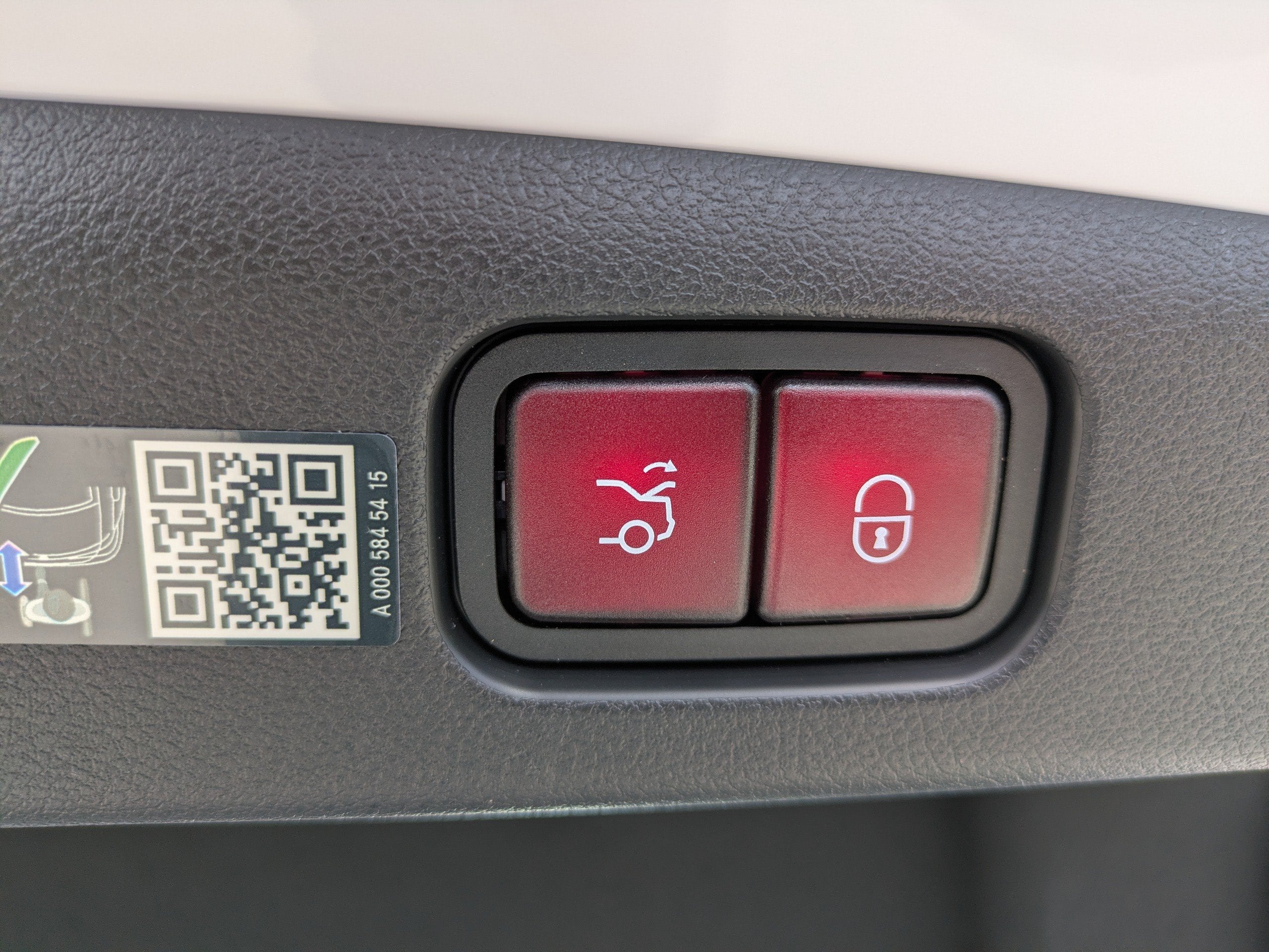 2025 Mercedes-Benz E-Class 4DR SDN 4MATIC® E