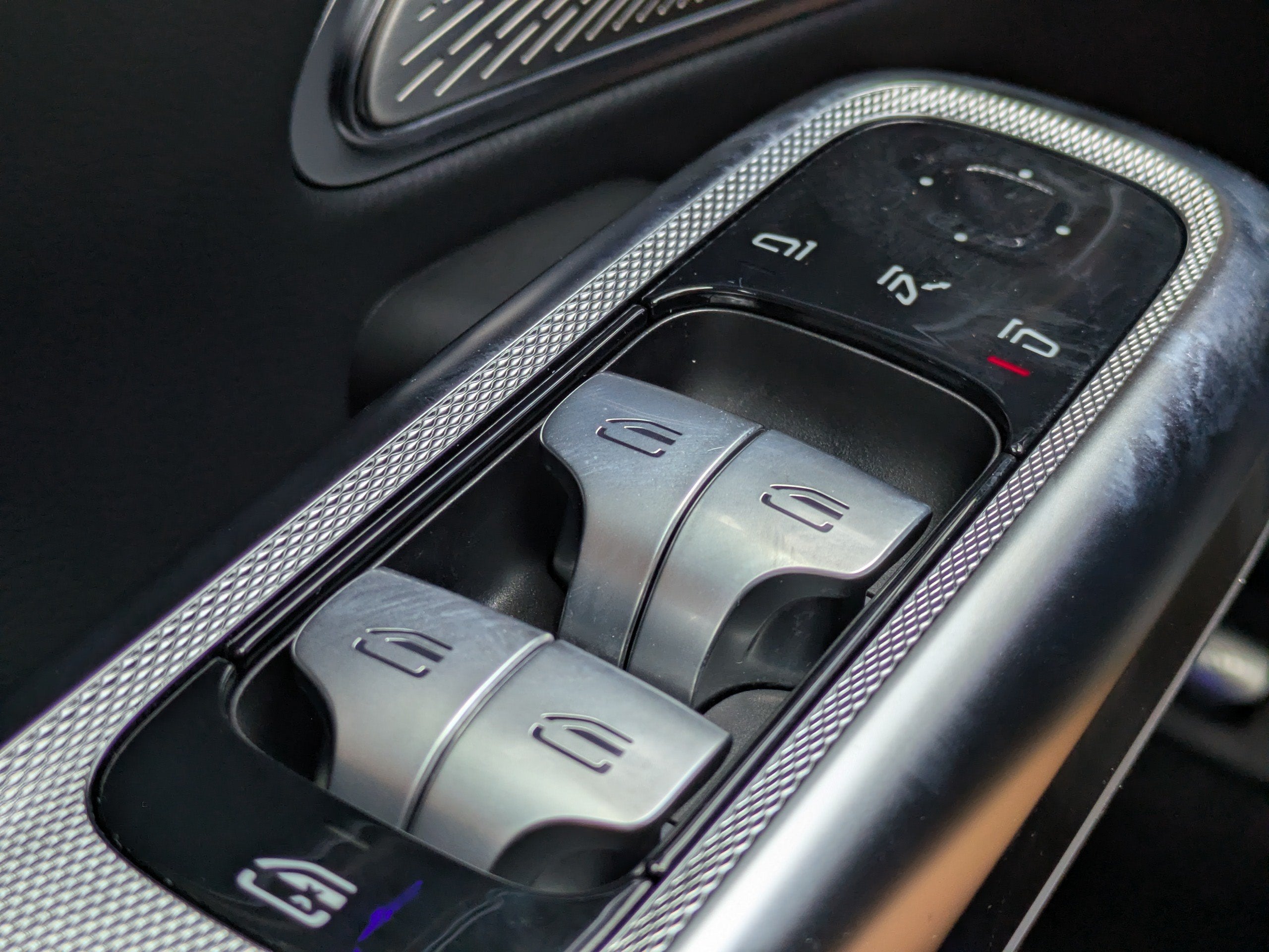 2025 Mercedes-Benz E-Class 4DR SDN 4MATIC® E