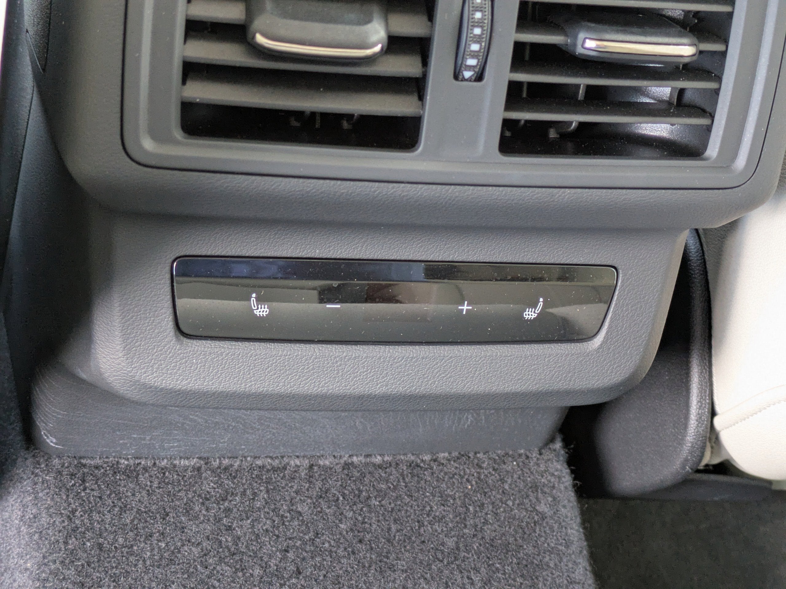 2025 Audi Q5 PRESTIGE