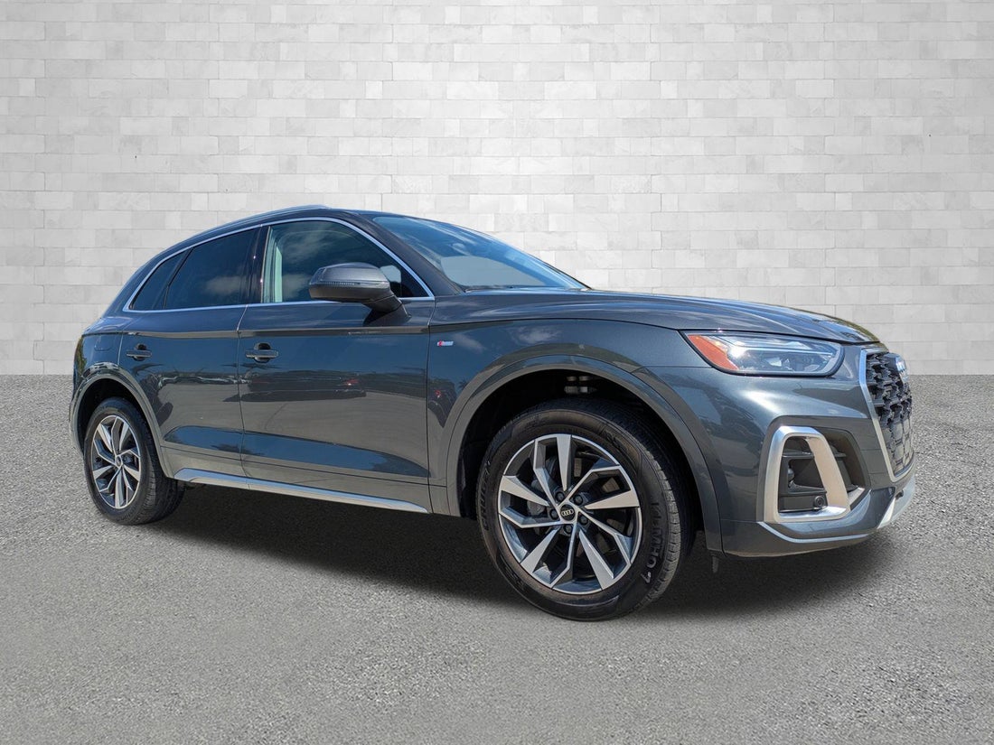 2023 Audi Q5 S-Line