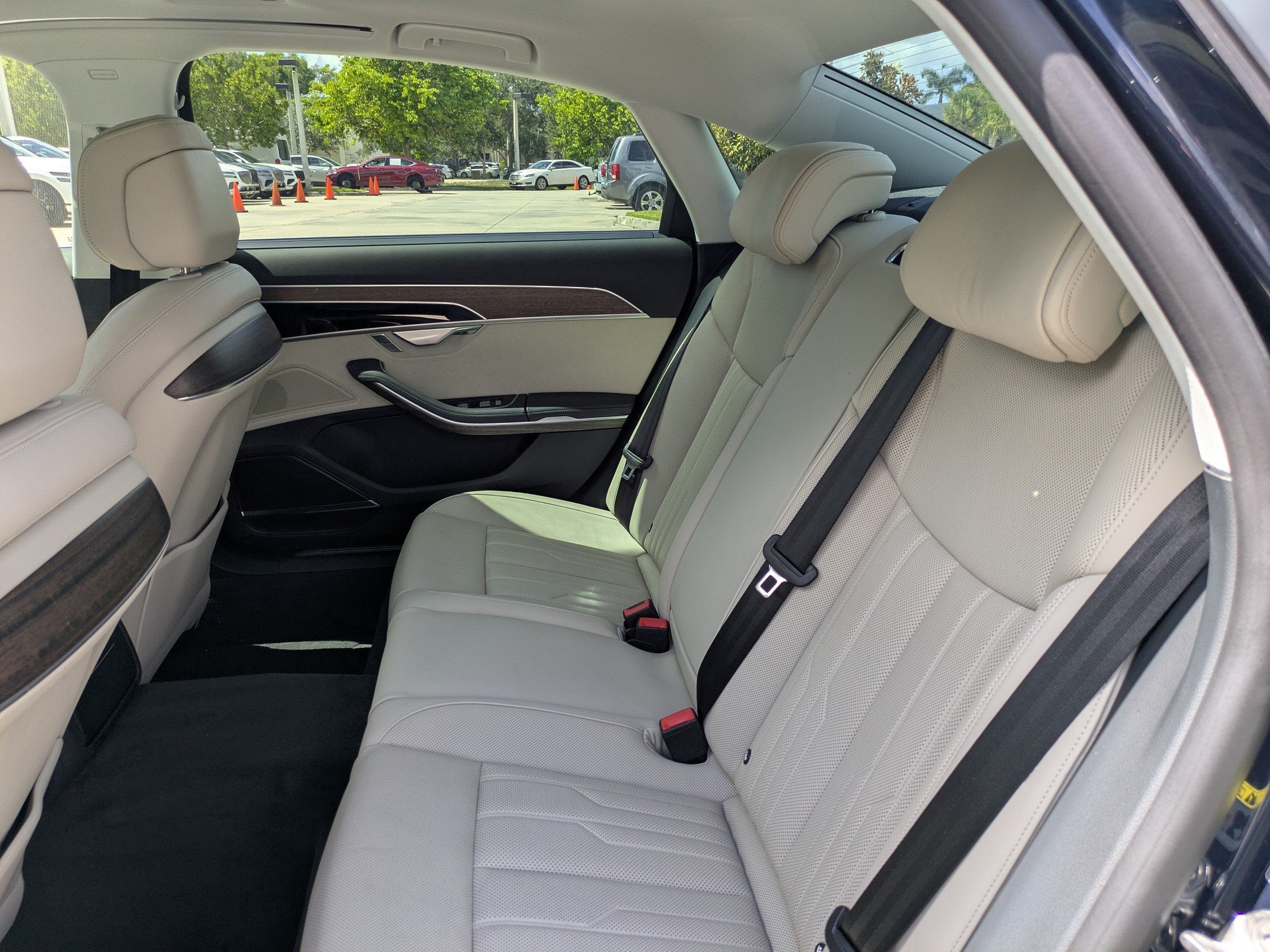 2022 Audi A8 4DR SDN L 55 TFSI