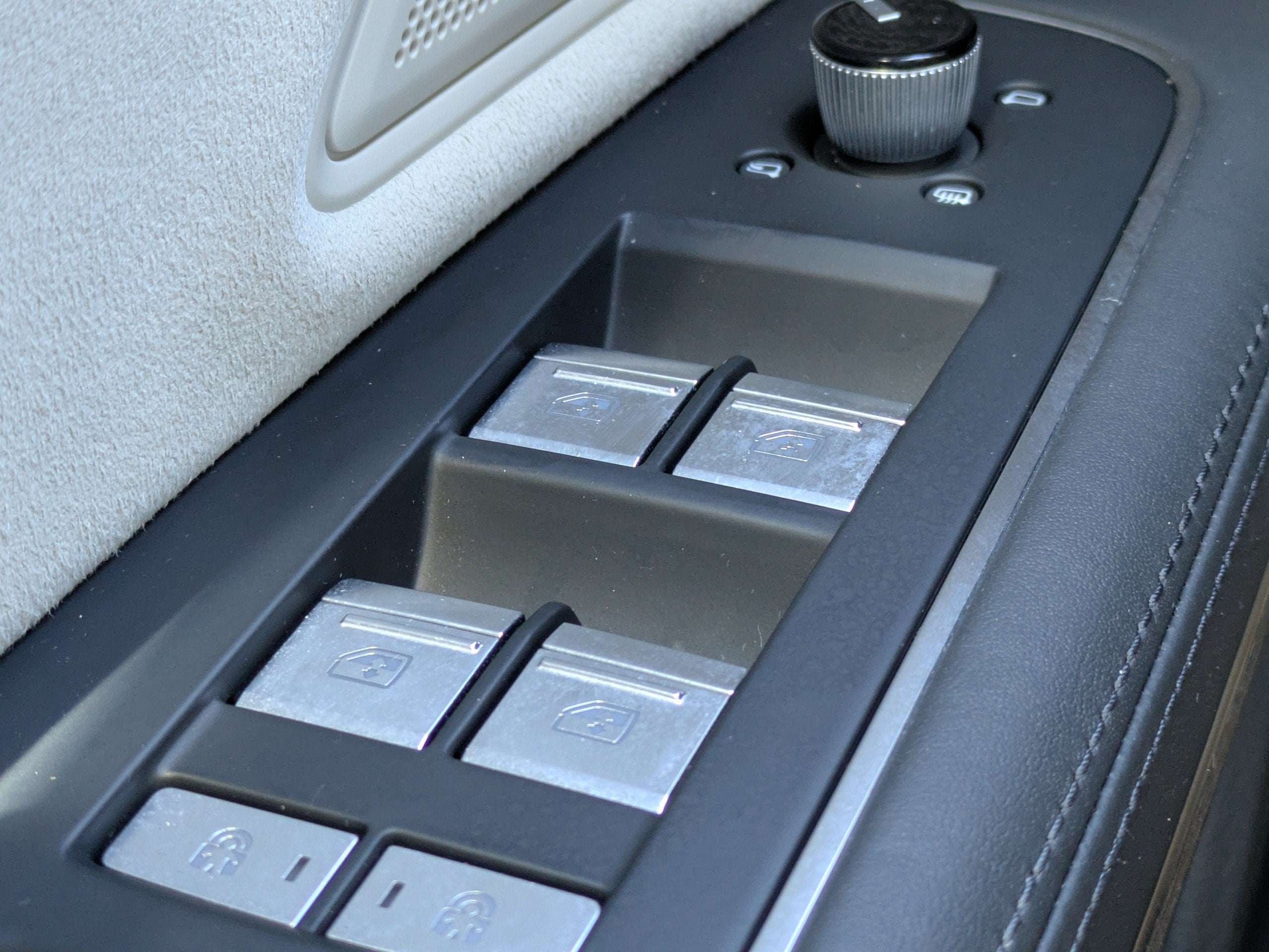 2022 Audi A8 4DR SDN L 55 TFSI