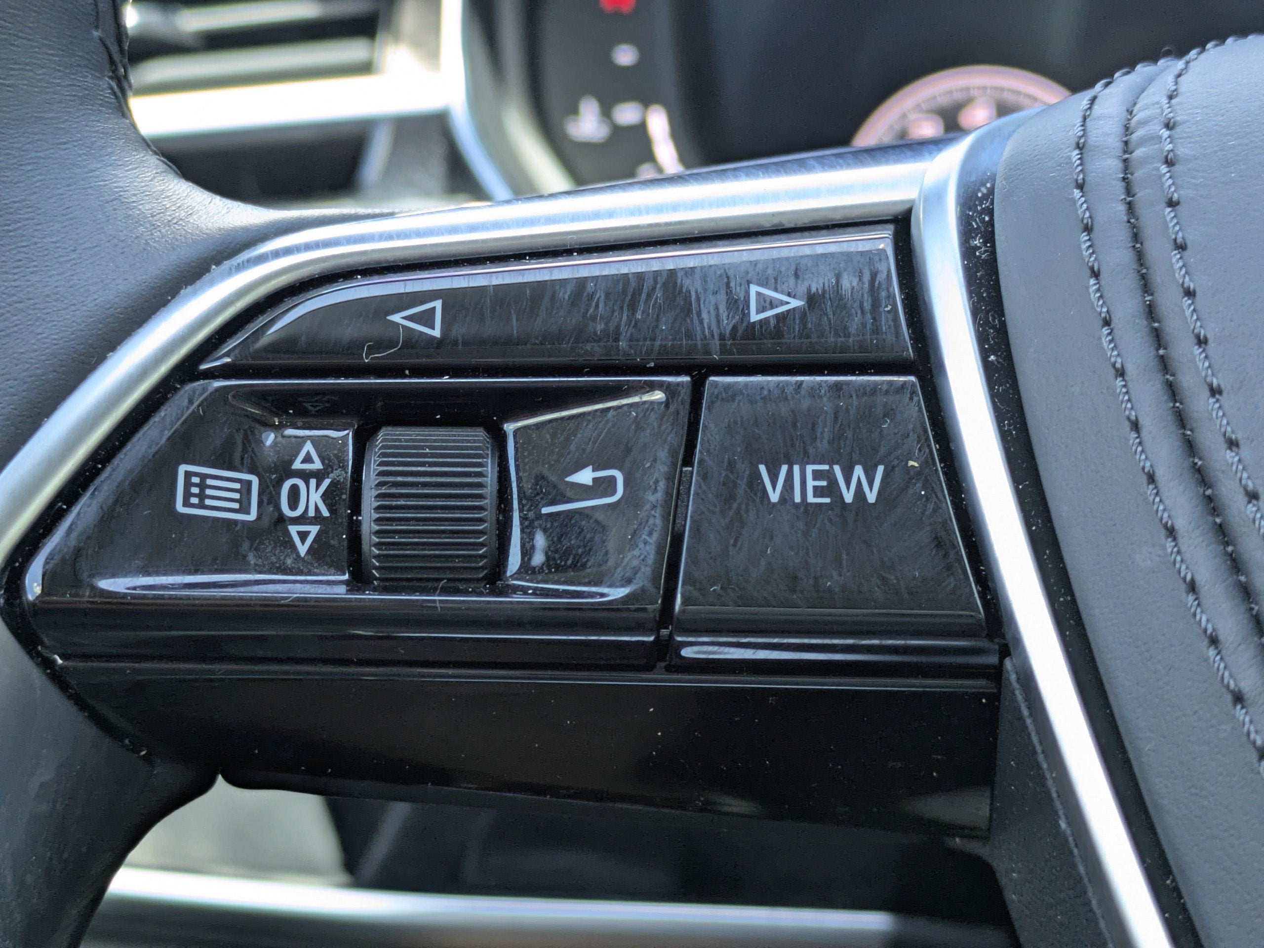 2022 Audi A8 4DR SDN L 55 TFSI