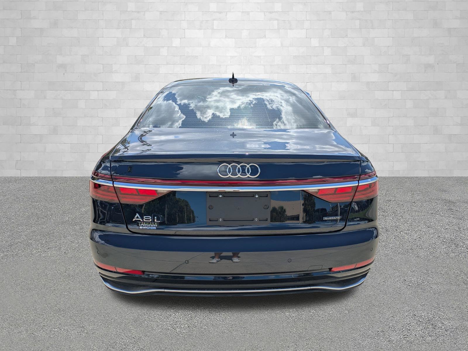 2022 Audi A8 4DR SDN L 55 TFSI
