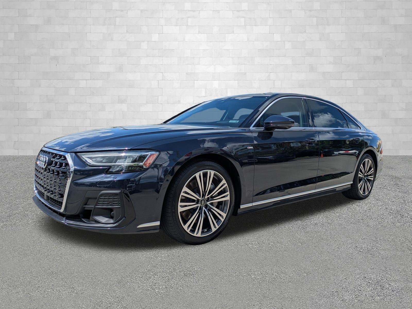 2022 Audi A8 4DR SDN L 55 TFSI
