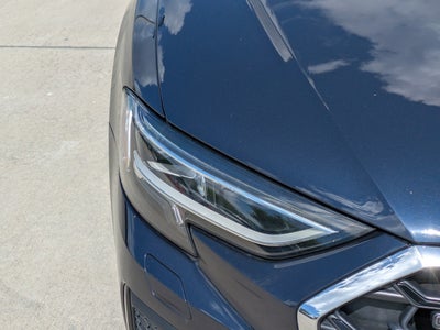 2022 Audi A8 4DR SDN L 55 TFSI