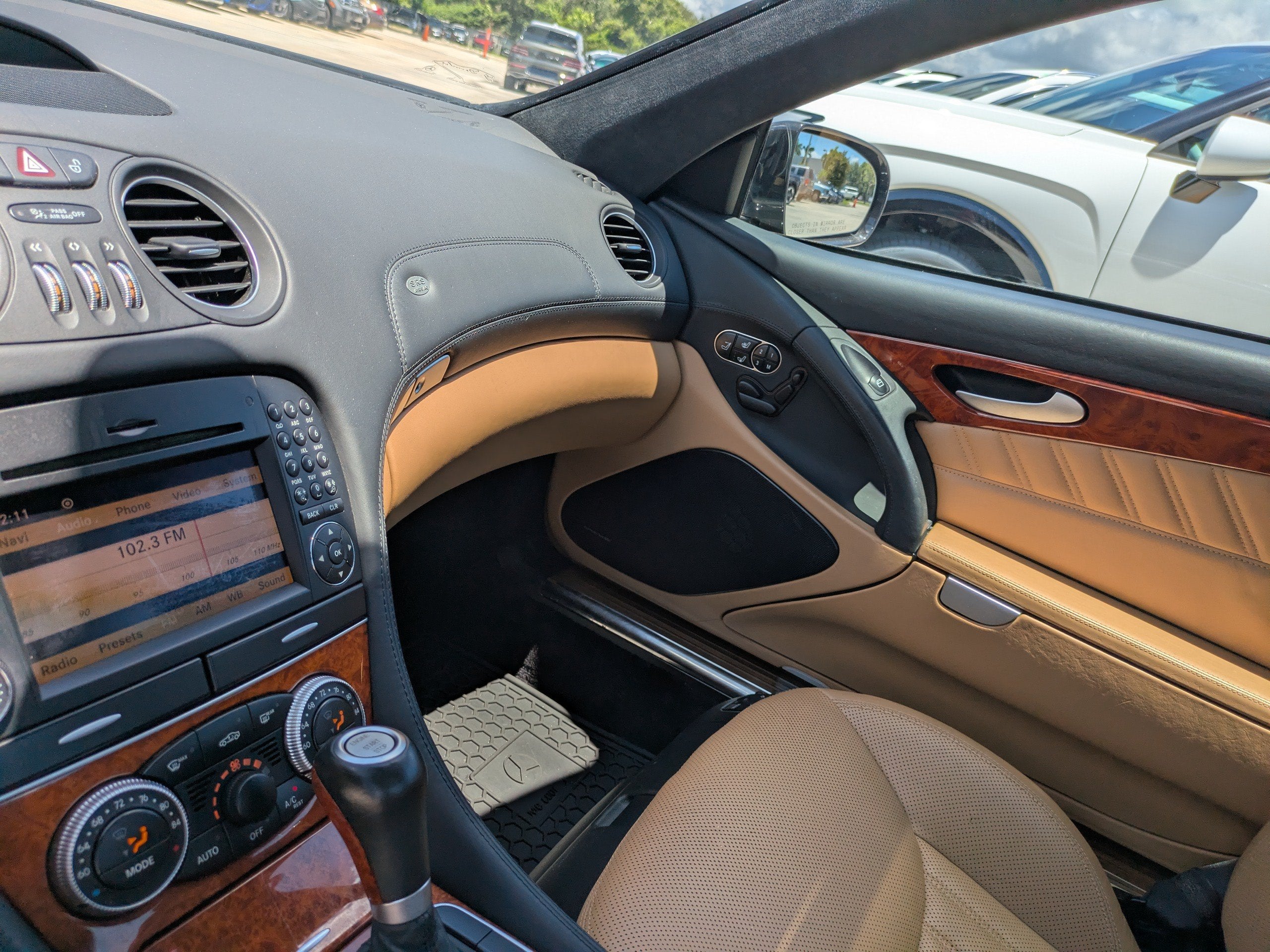 2009 Mercedes-Benz SL-Class 2DR ROADSTER V8
