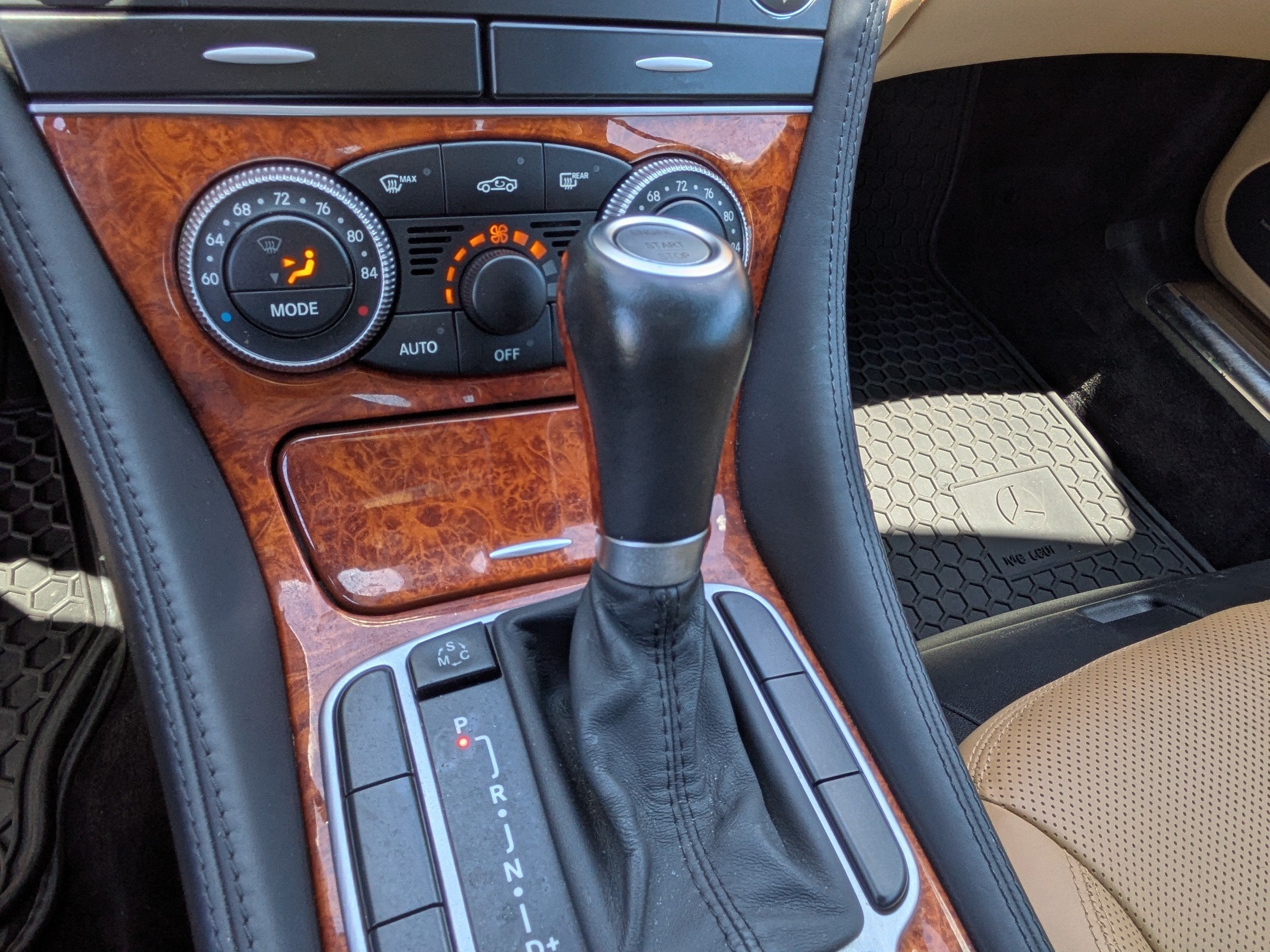2009 Mercedes-Benz SL-Class 2DR ROADSTER V8