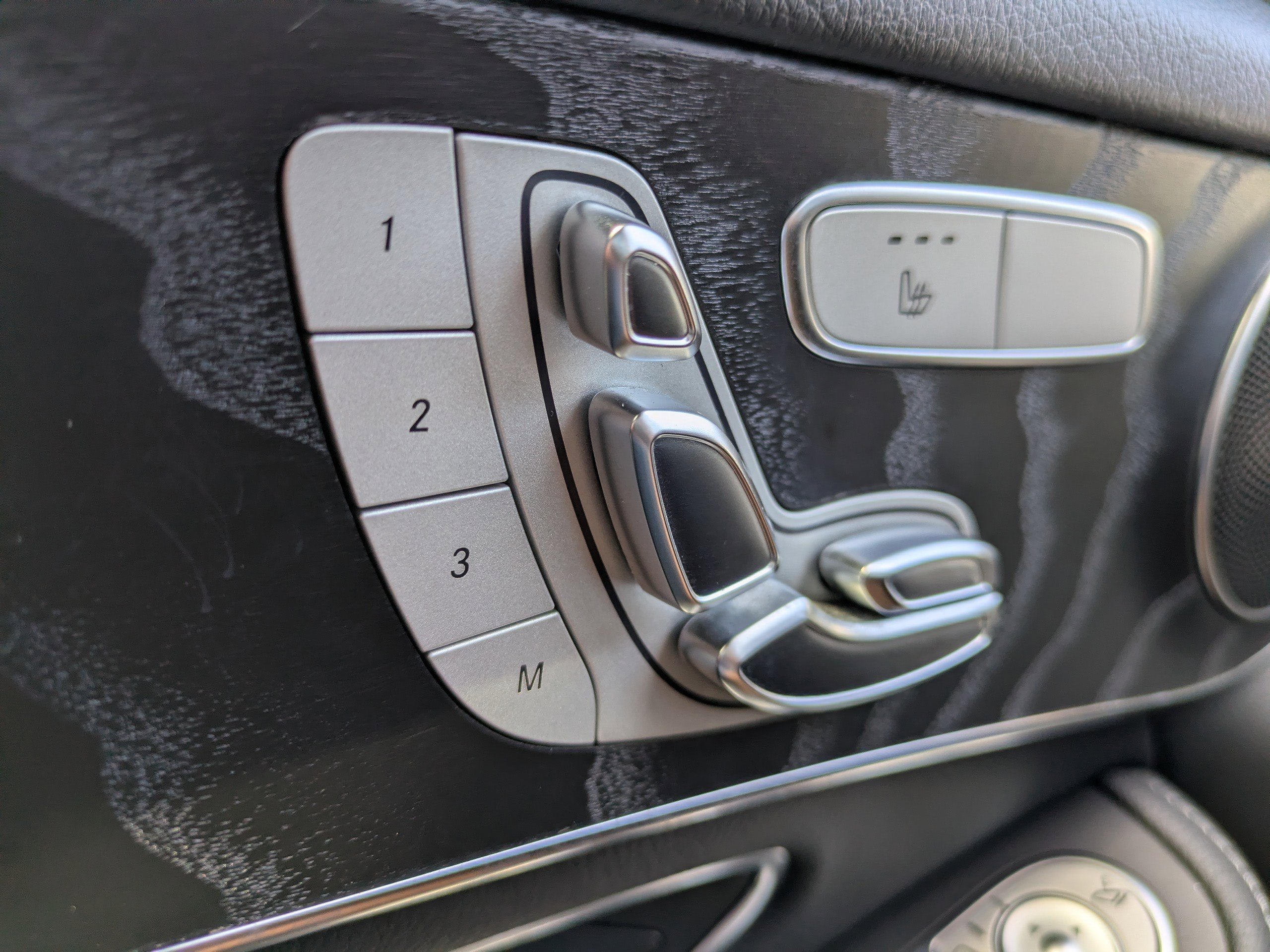 2018 Mercedes-Benz GLC 4DR SUV GLC 300 4