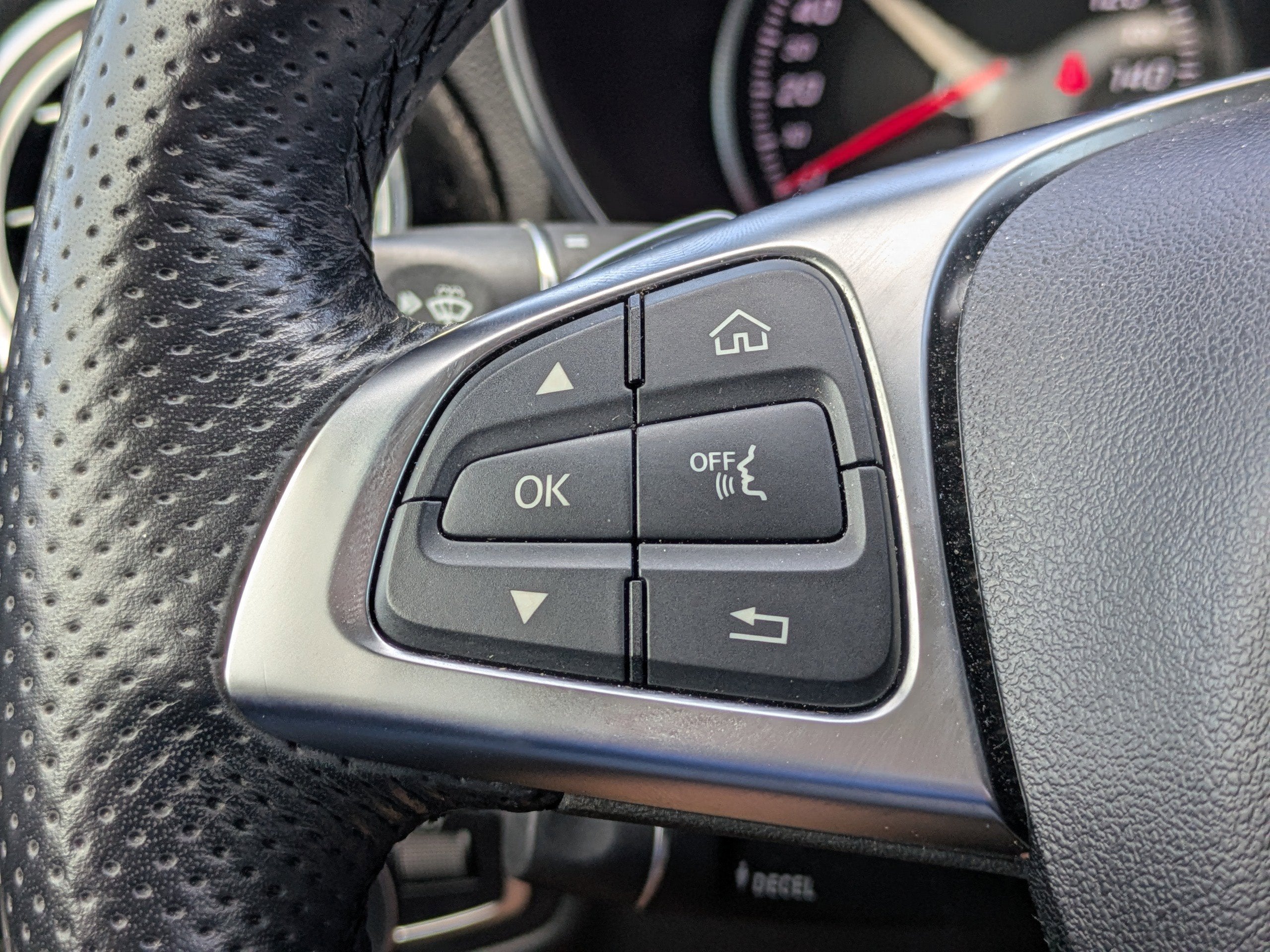 2018 Mercedes-Benz GLC 4DR SUV GLC 300 4