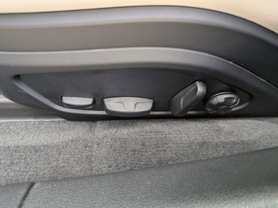 2025 Porsche Panamera Base